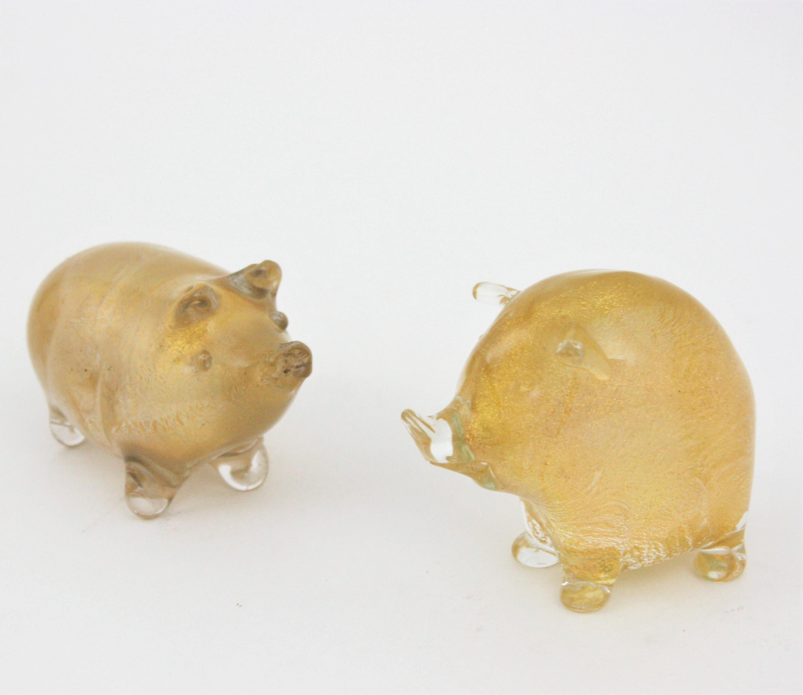 Mid-Century Modern Seguso Vetri d'Arte Murano Gold Flecks Art Glass Wild Pig Figurine Sculpture