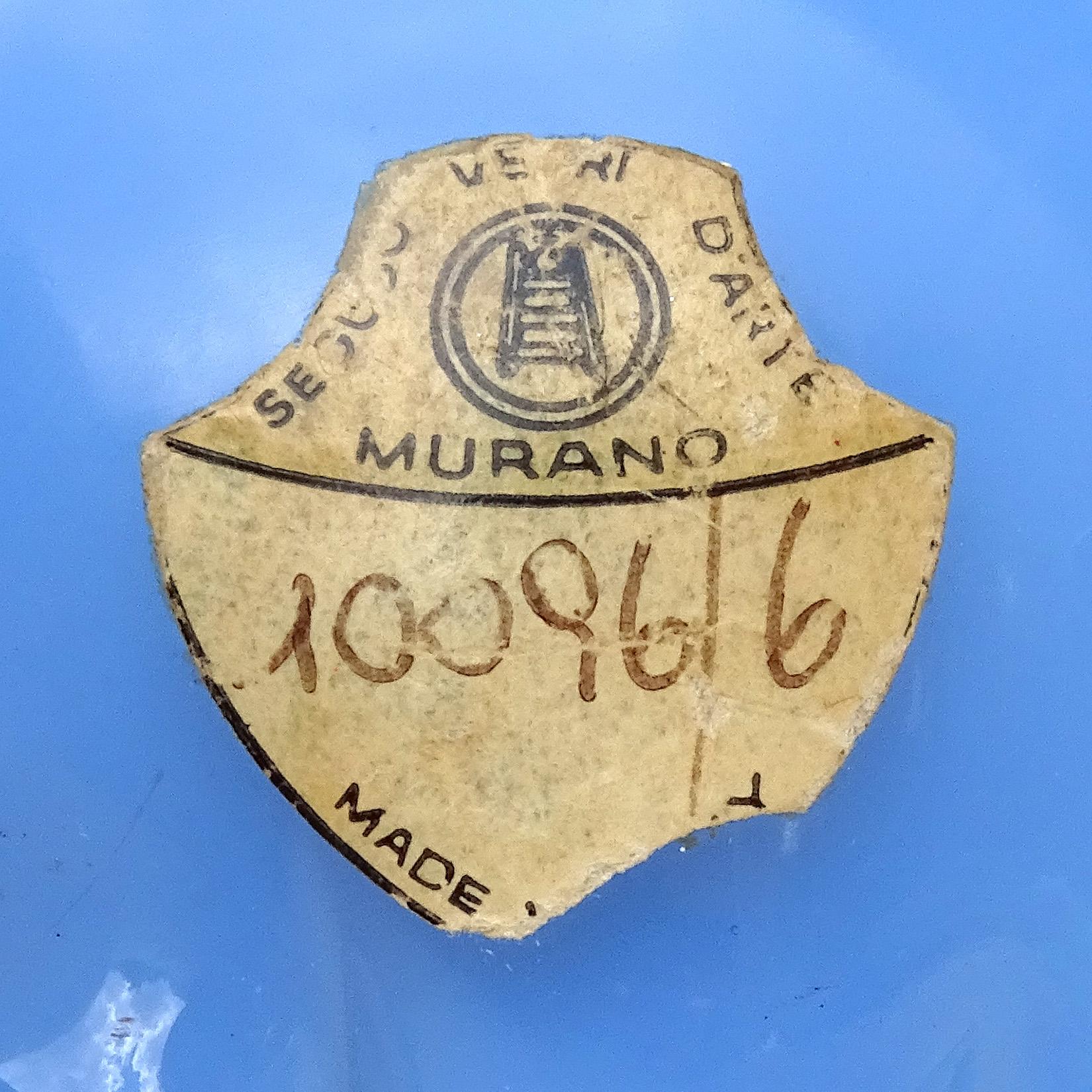 Schöne, und super niedlich, Vintage Murano mundgeblasen Sommerso opalisierenden blauen italienischen Kunstglas kleine Schweinchen Figur / Skulptur. Dokumentiert bei der Firma Seguso Vetri d'Arte. Veröffentlicht im Firmenbuch und im Firmenarchiv