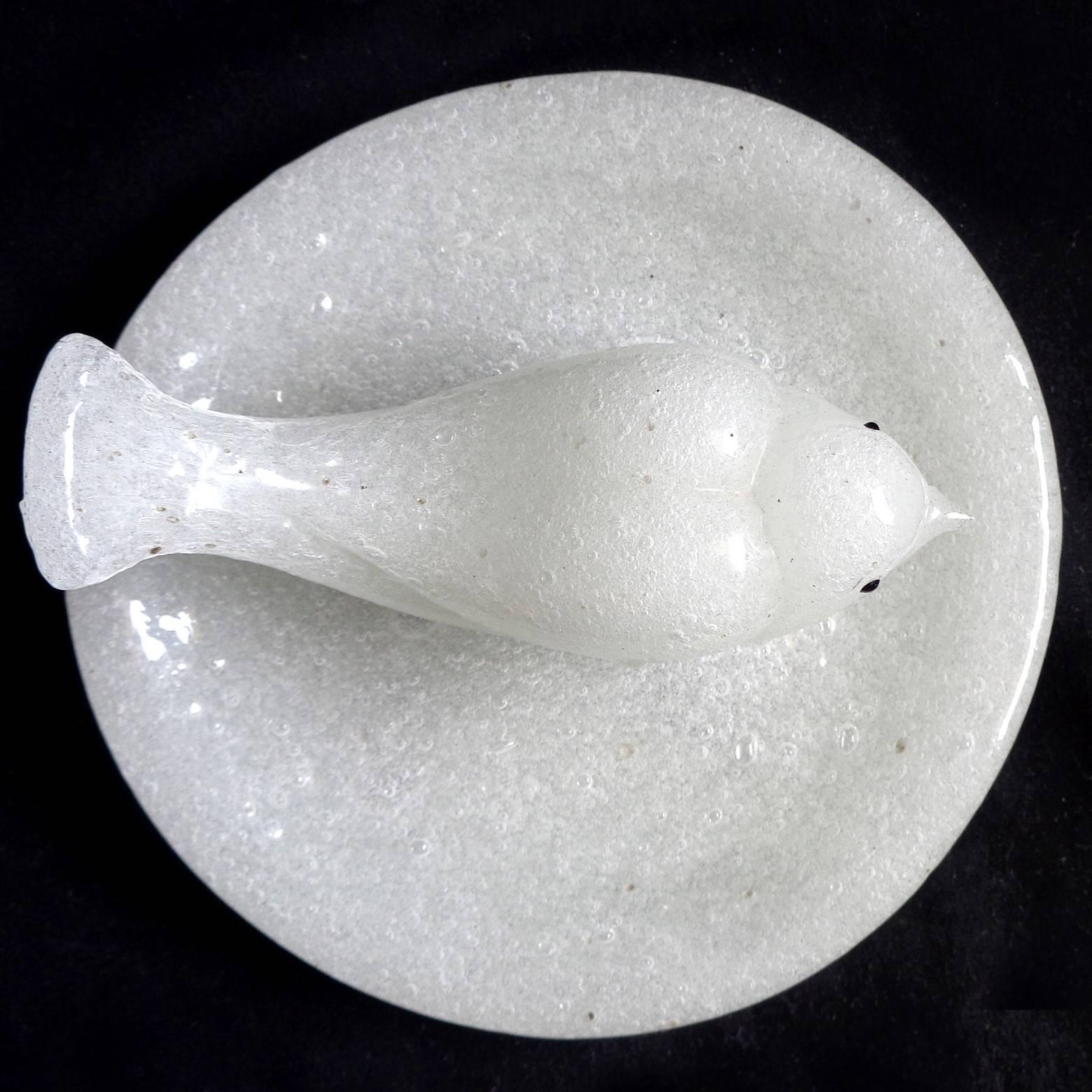 Hand-Crafted Seguso Vetri d'Arte Murano Pulegoso White Italian Art Glass Bird Bowl Dish