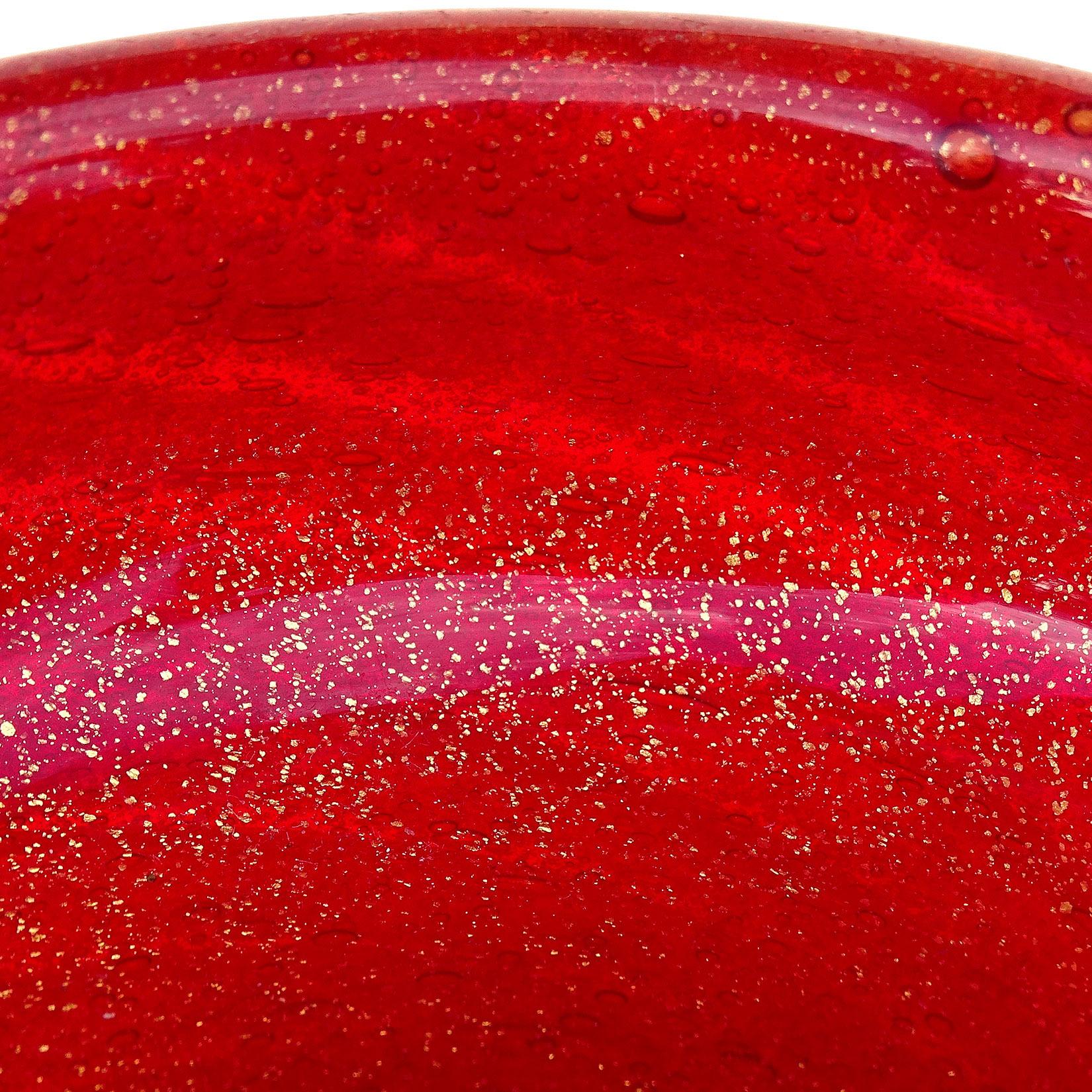 Hand-Crafted Seguso Vetri d'Arte Murano Red Gold Flecks Pulegoso Italian Art Glass Ashtray For Sale