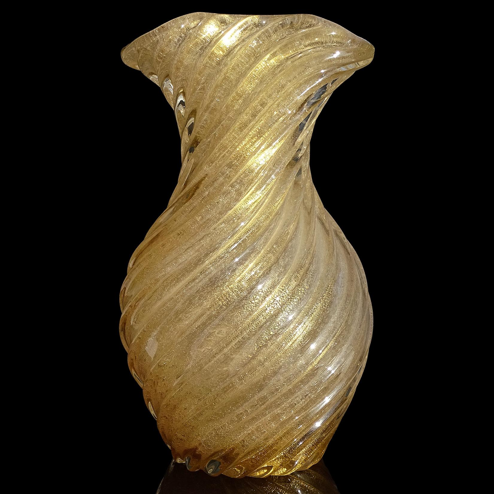 Art Deco Seguso Vetri d'Arte Murano Champagne Gold Flecks Italian Art Glass Flower Vase
