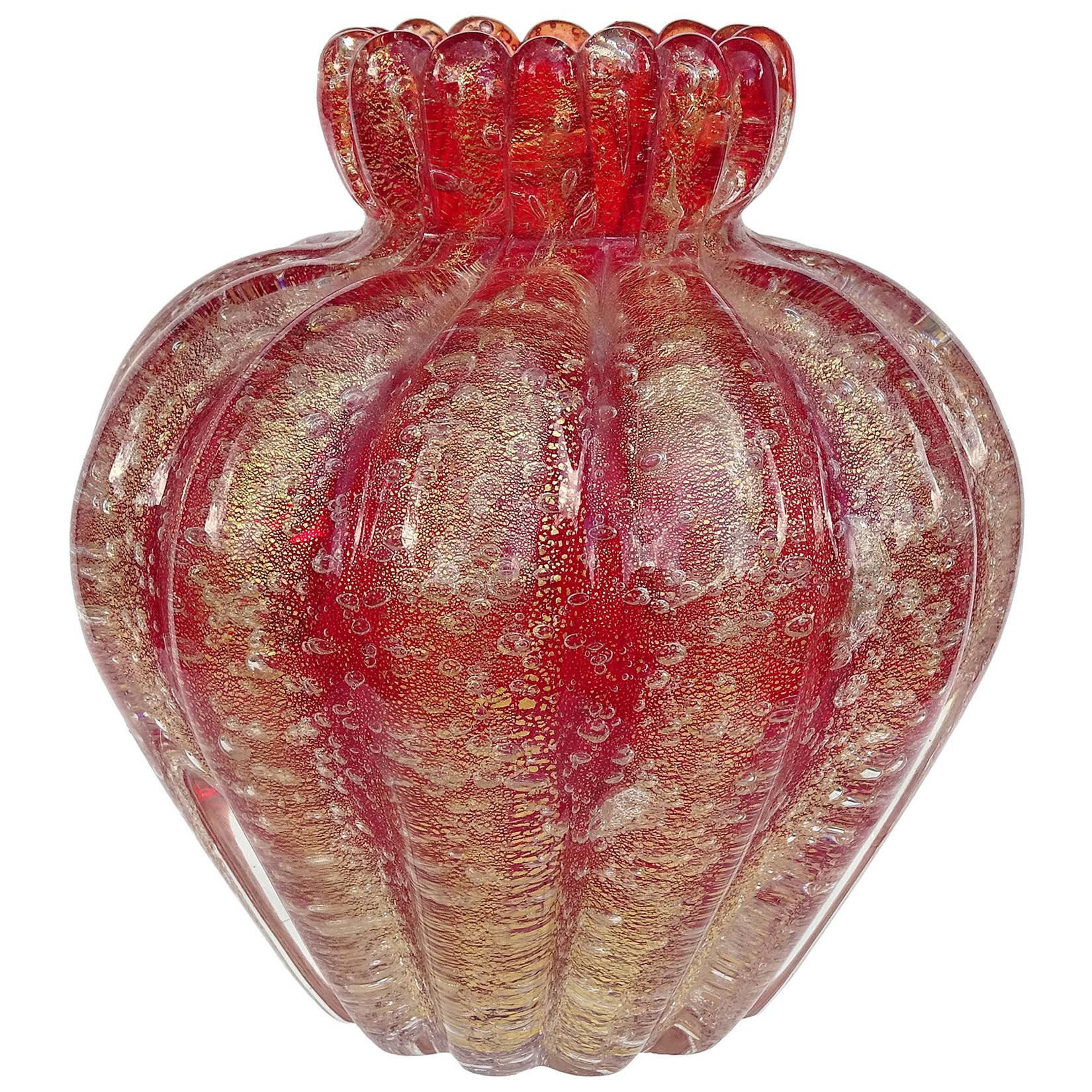 Seguso Vetri d'Arte Murano Red Gold Italian Art Glass Ribbed Flower Bud Vase