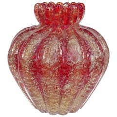 Seguso Vetri d'Arte Murano Red Gold Italian Art Glass Ribbed Flower Bud Vase