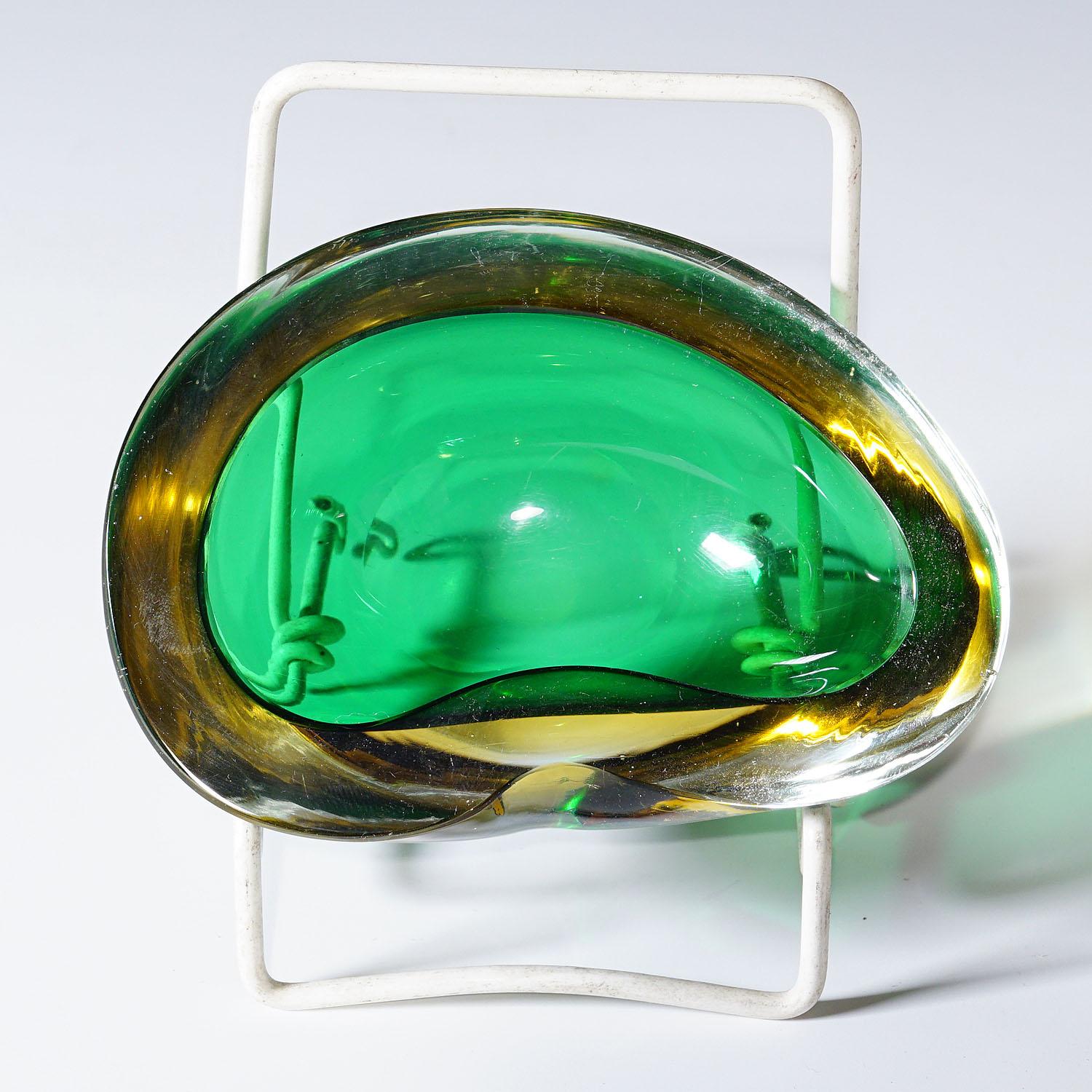XX secolo Seguso Vetri d'Arte Murano Glass Sommerso Bowl 1960s in vendita