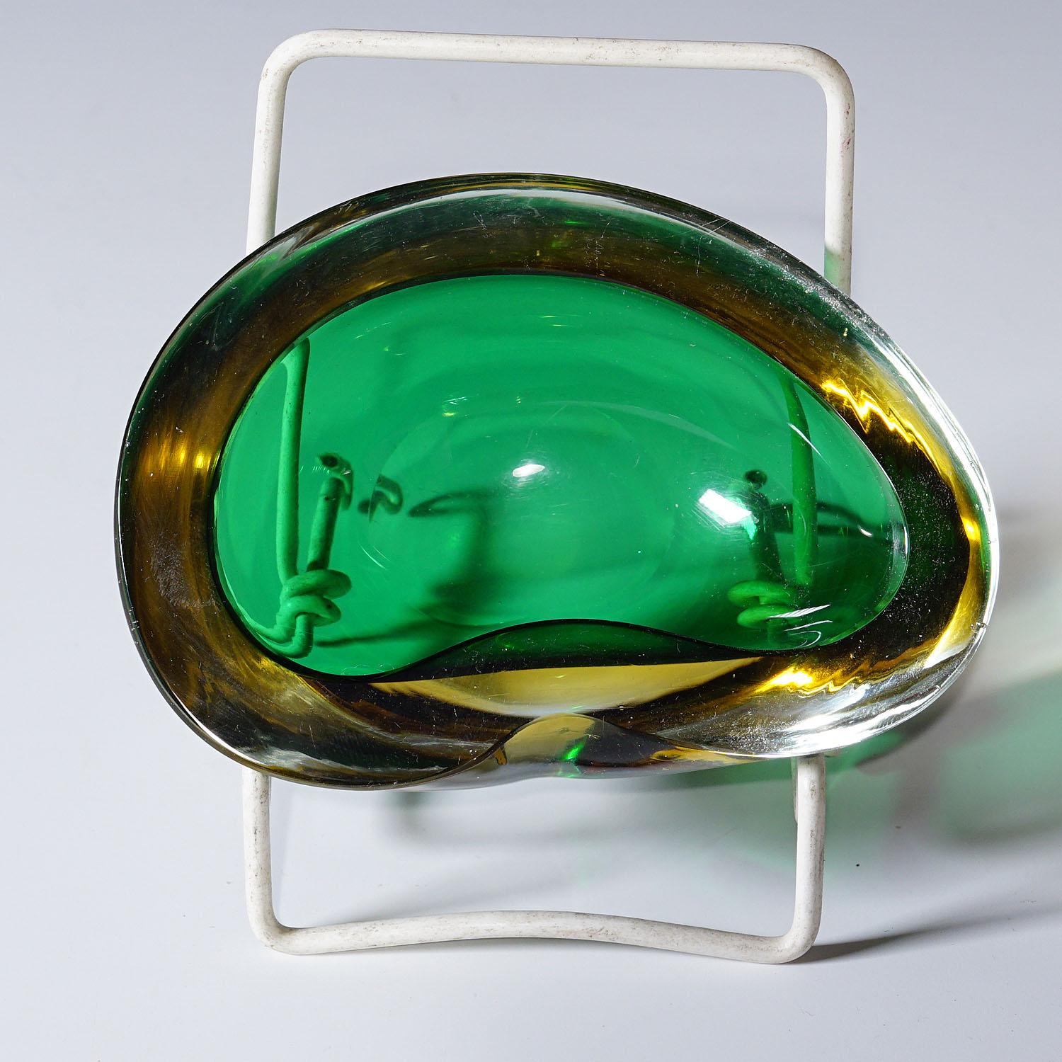 Vetro artistico Seguso Vetri d'Arte Murano Glass Sommerso Bowl 1960s in vendita