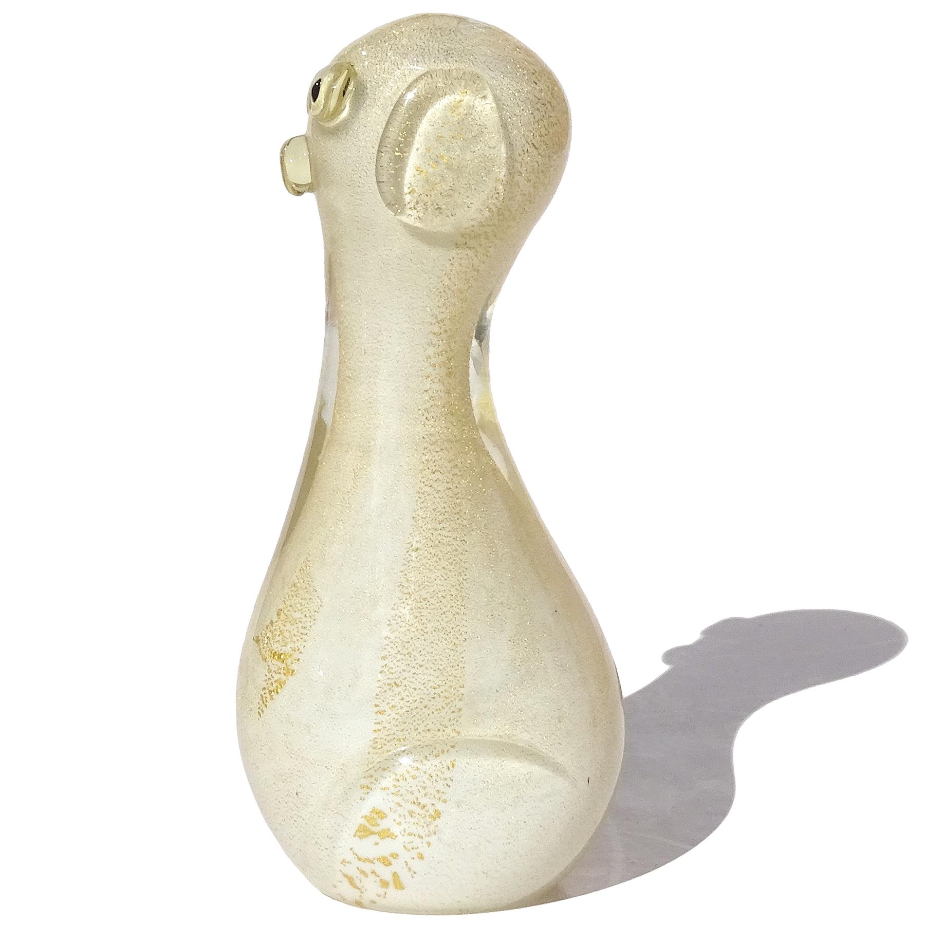 Seguso Vetri d'Arte Murano White Gold Flecks Italian Art Glass Dog Figurine For Sale 1