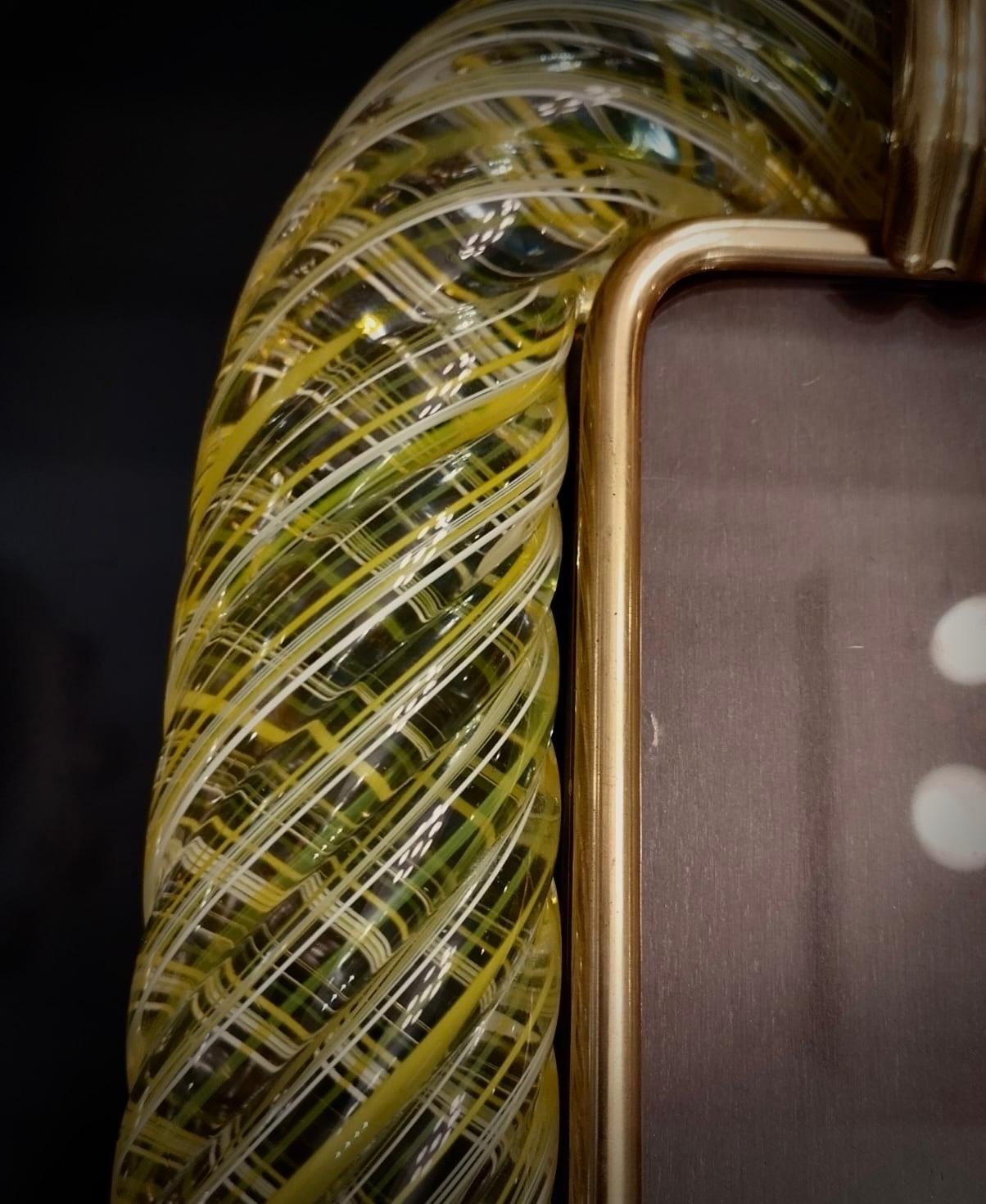 Seguso Vetri D'arte Murano Gelbes Farb-Kunstglas-Bilderrahmen aus der Mitte des Jahrhunderts, 1970 im Zustand „Gut“ in Rome, IT
