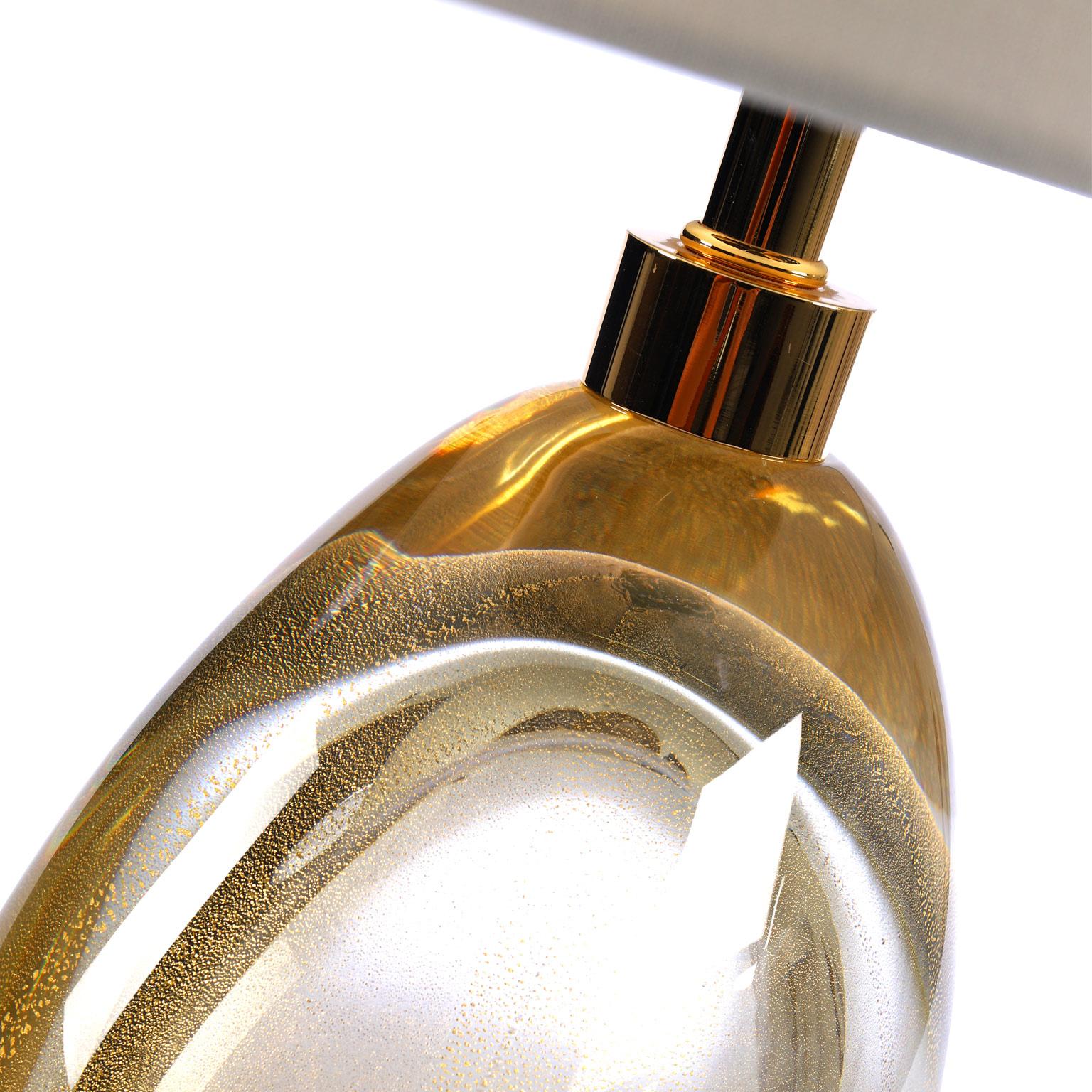 Italiano Seguso Vetri d'Arte Oro Sommerso Lampada da Tavolo Oro Murano Glass Sommerso in vendita