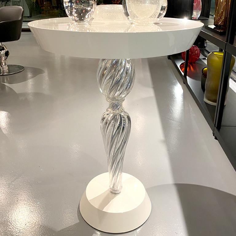 Fait main Seguso table d'appoint Vetri d'Arte en verre de Murano laqué blanc irisé transparent en vente