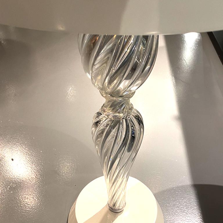 Seguso table d'appoint Vetri d'Arte en verre de Murano laqué blanc irisé transparent Bon état - En vente à Murano-Venice, IT
