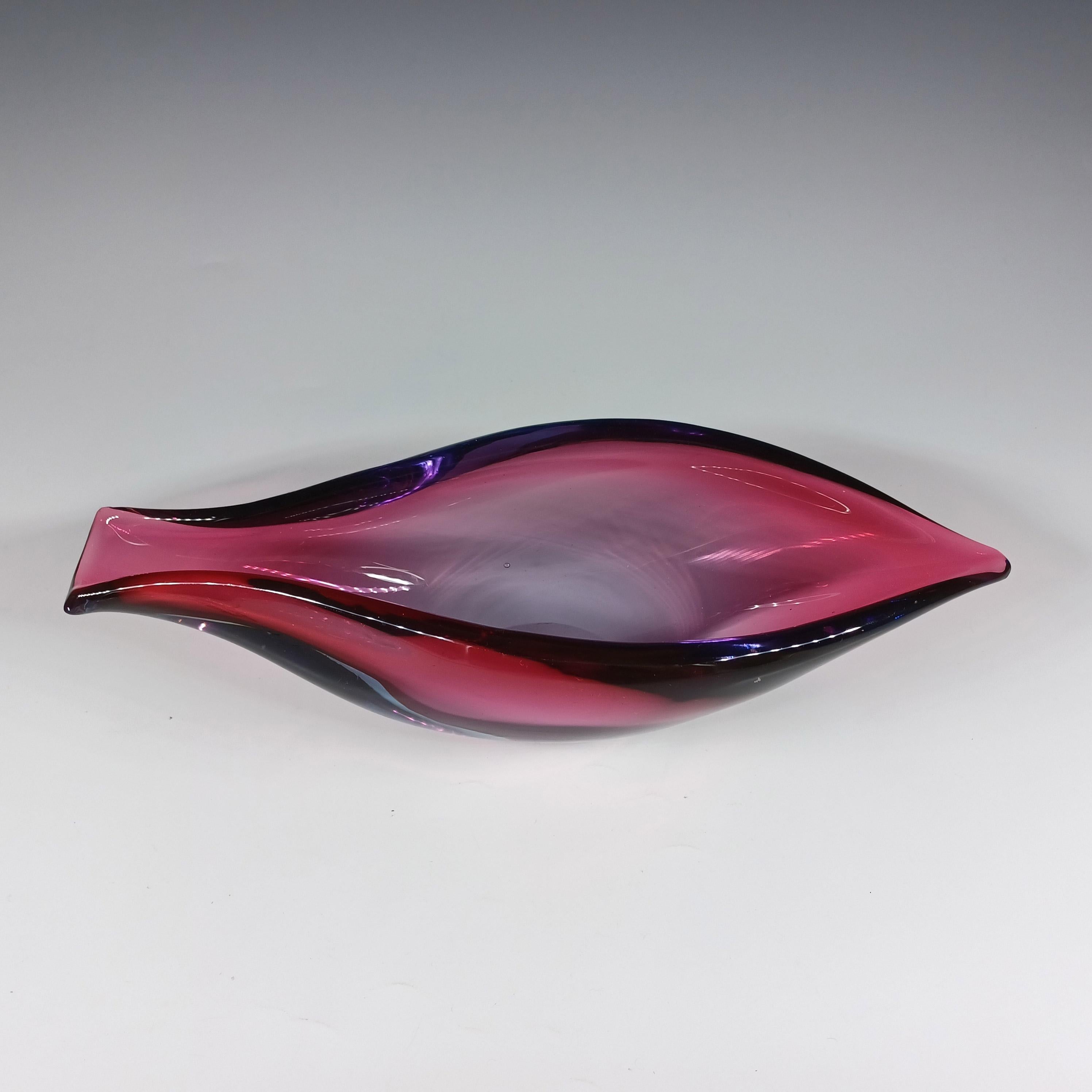 Mid-Century moderno Seguso Vetri d'Arte Rosa e Viola Ciotola con foglie in vetro in vendita