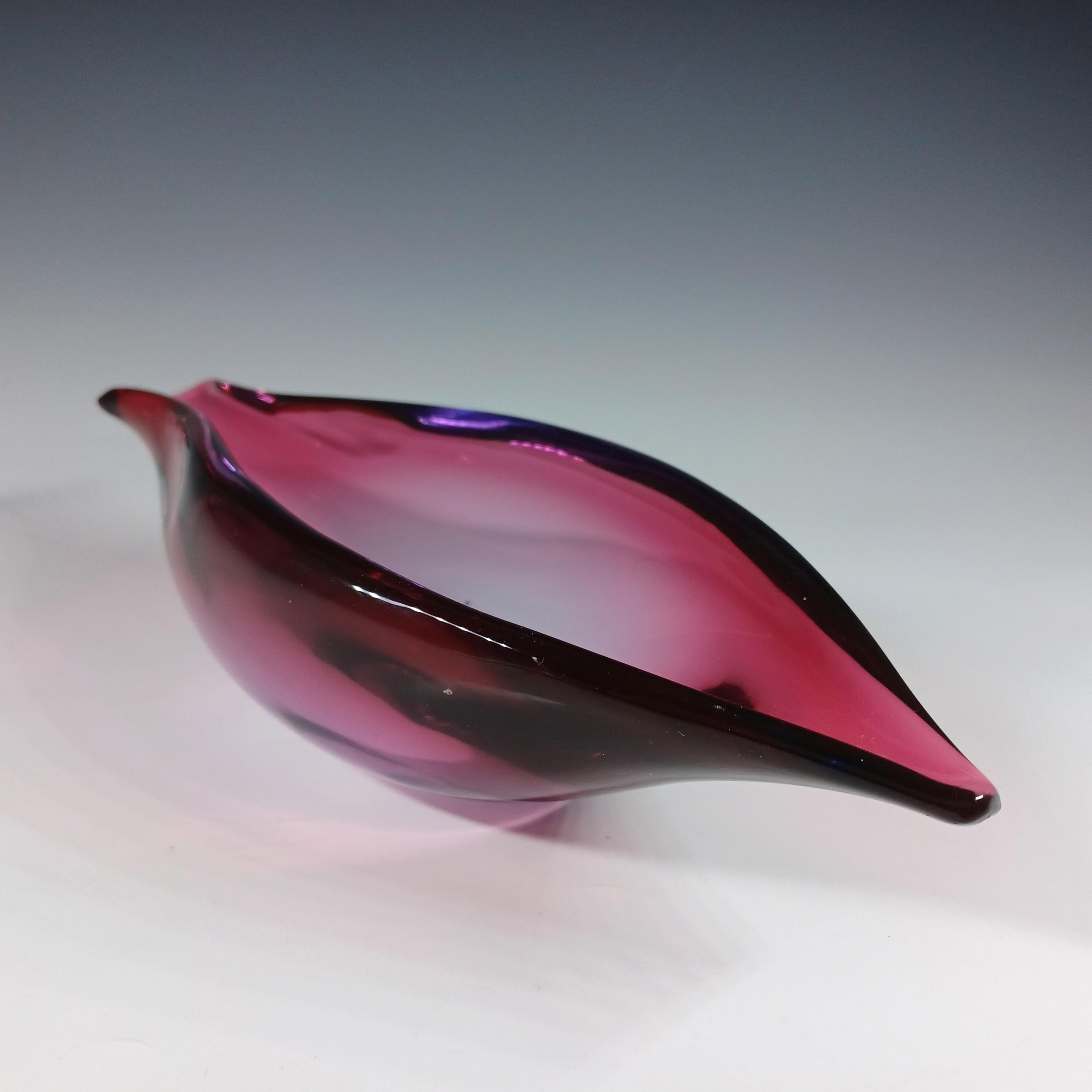 Italiano Seguso Vetri d'Arte Rosa e Viola Ciotola con foglie in vetro in vendita