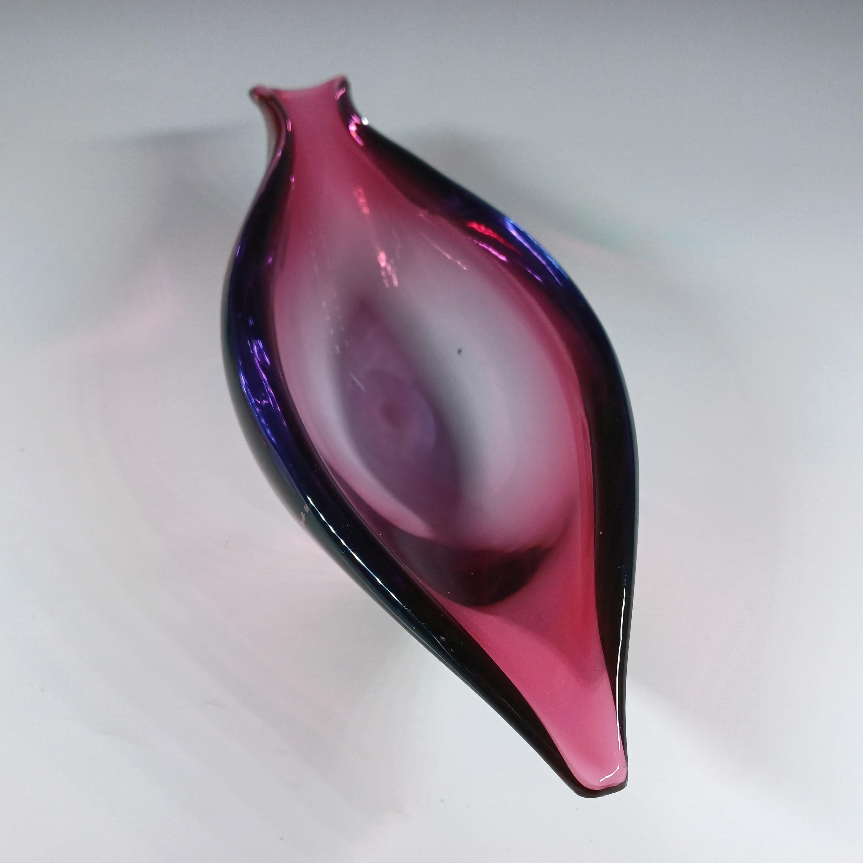 Fatto a mano Seguso Vetri d'Arte Rosa e Viola Ciotola con foglie in vetro in vendita