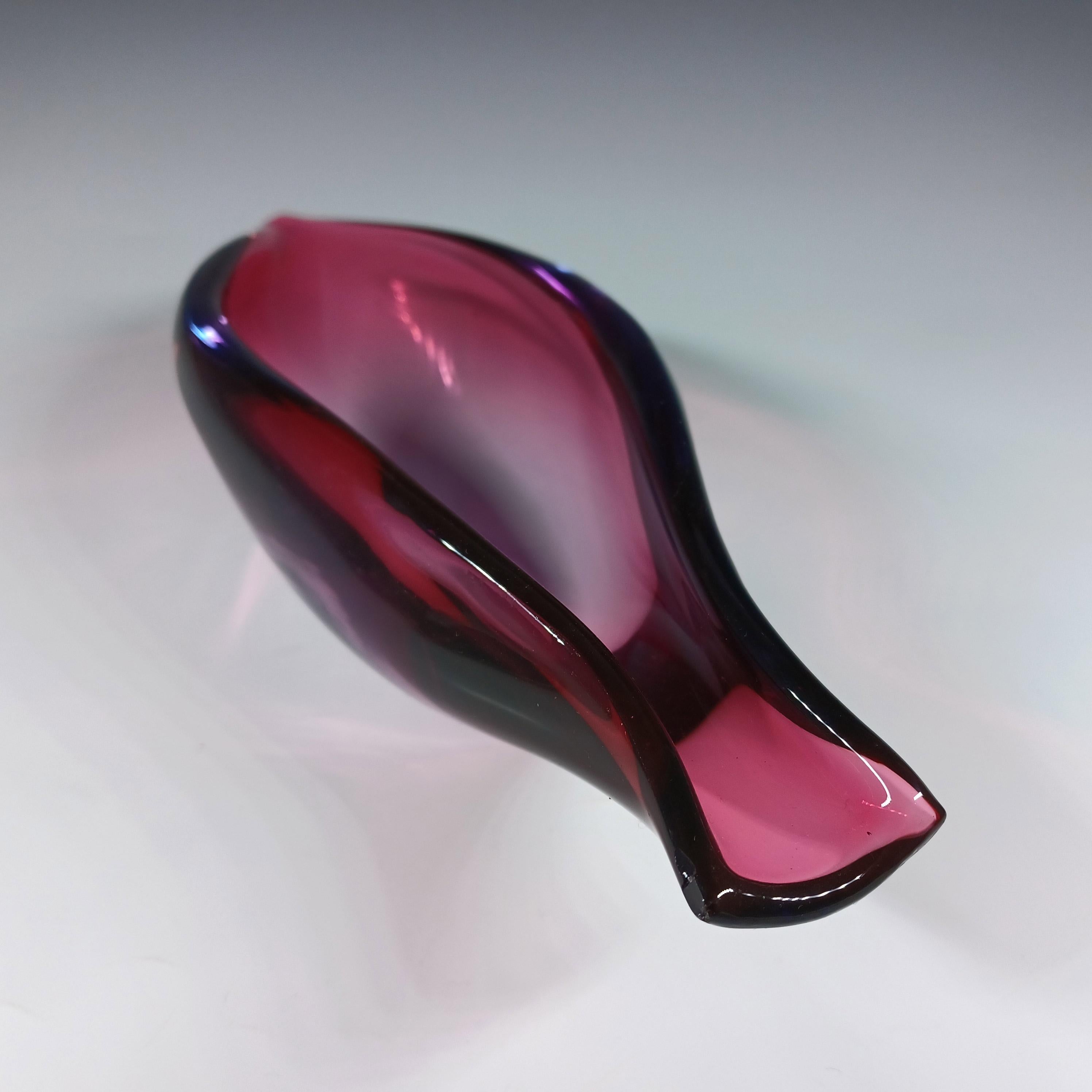 Metà XX secolo Seguso Vetri d'Arte Rosa e Viola Ciotola con foglie in vetro in vendita