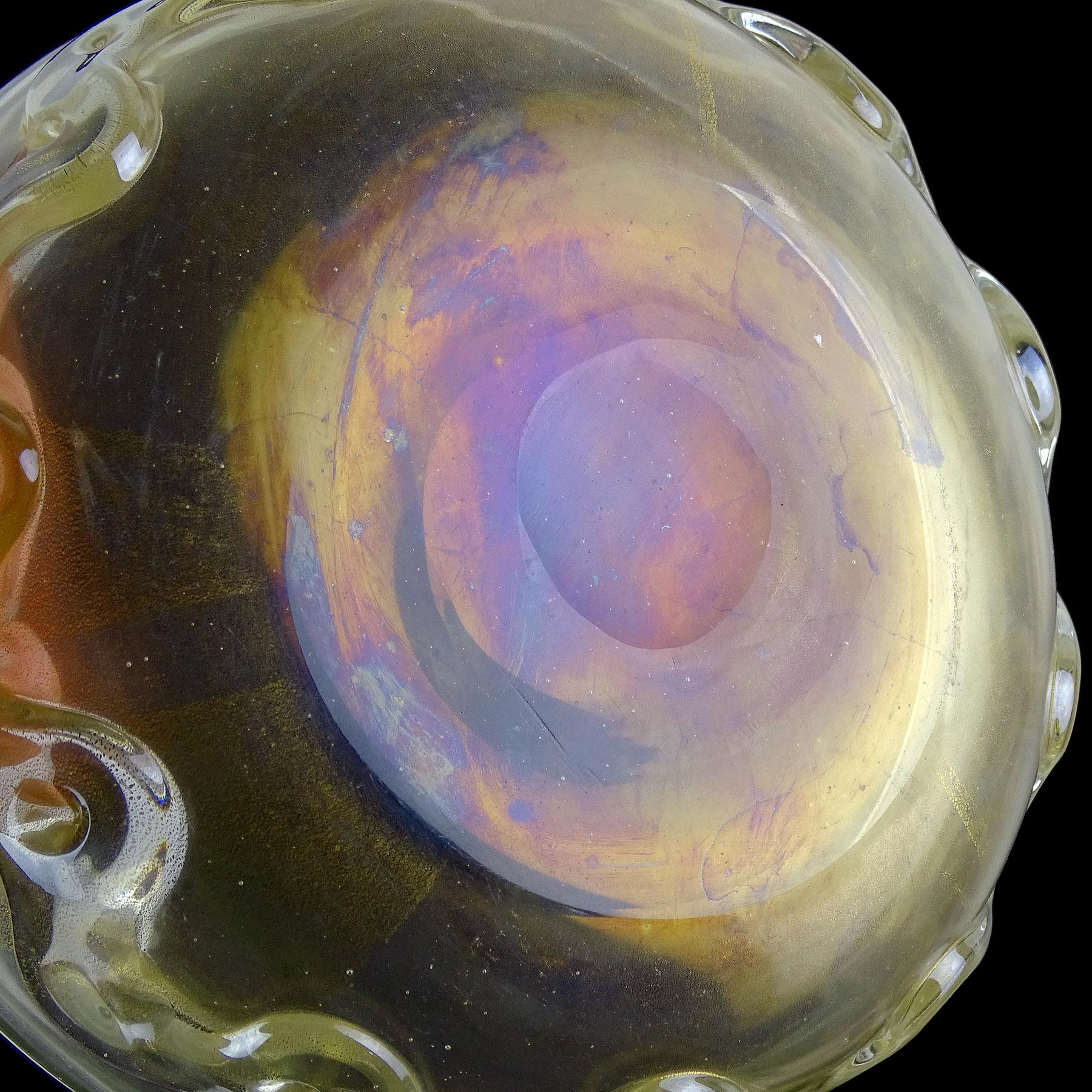 Seguso Vetri d'Arte Cuenco de vidrio artístico italiano iridiscente con motas doradas de Murano Poli en venta 4