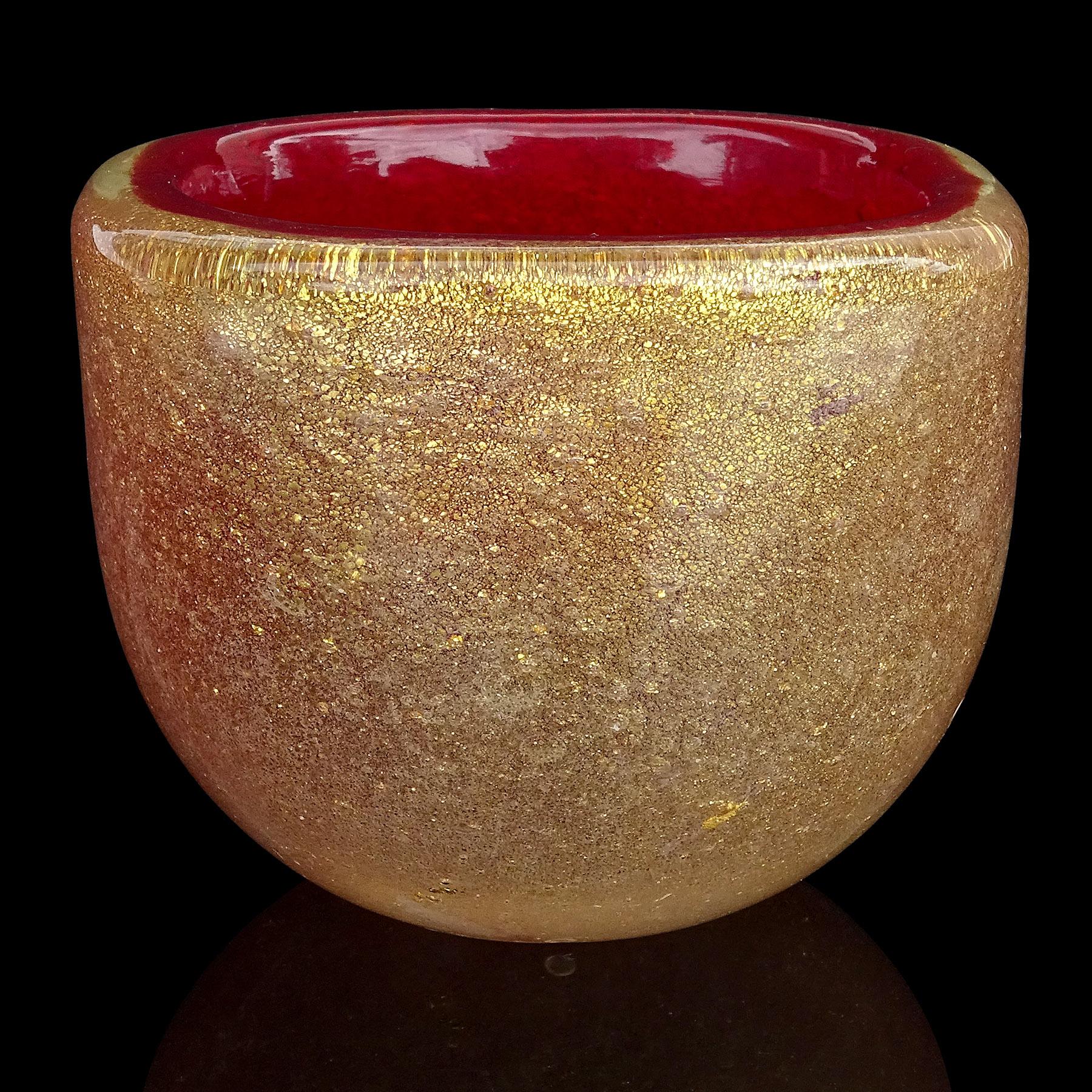 Beautiful vintage Murano hand blown Sommerso ruby red, bubbles and gold flecks Italian art glass decorative personal ashtray / bowl. Documented to designer to Flavio Poli for Seguso Vetri d' Arte. The piece is published in the company's book, model