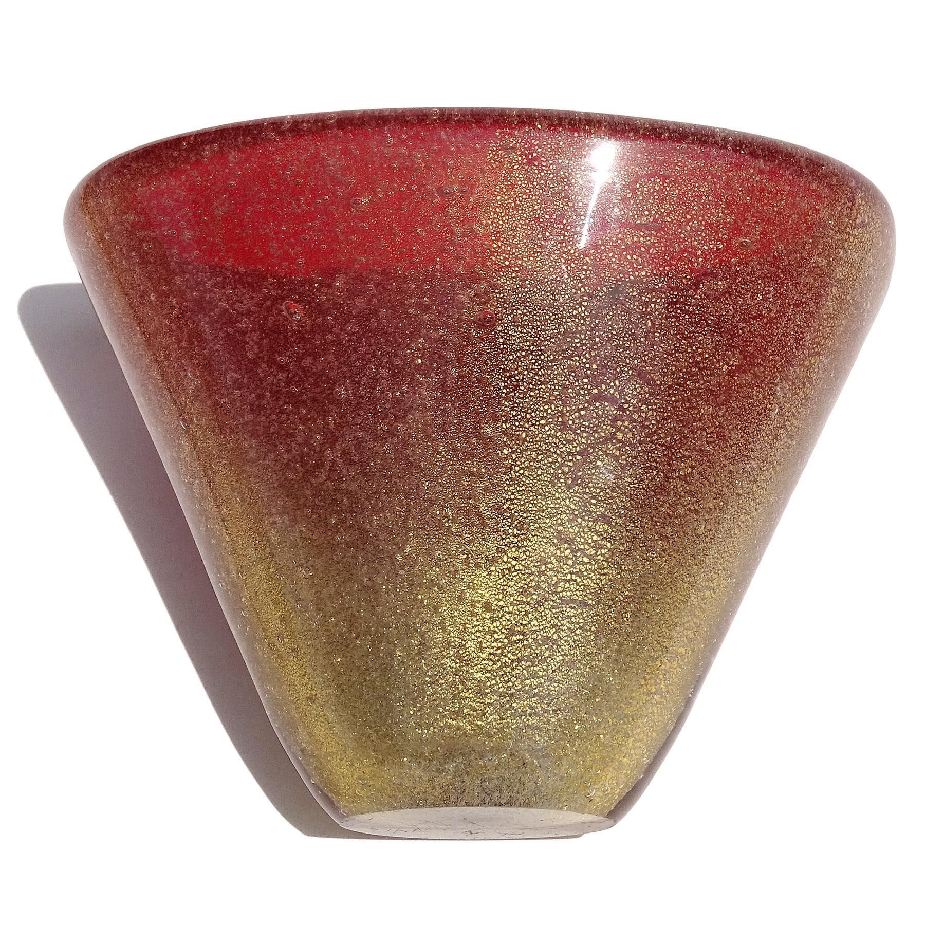 Mid-Century Modern Seguso Vetri d'Arte Poli Murano Red Gold Flecks Italian Art Deco Glass Vase