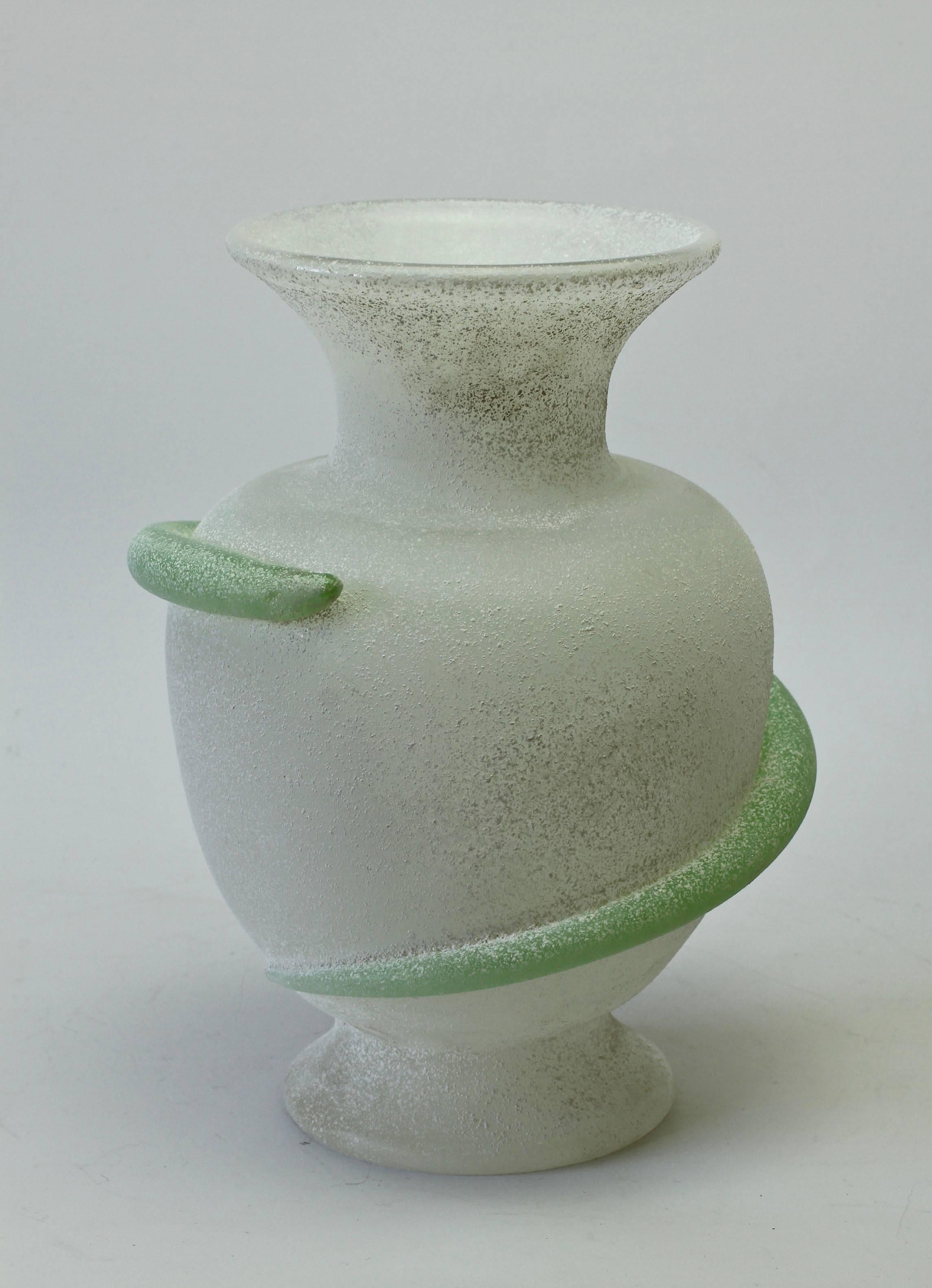 Seguso Vetri d'Arte Attributed White 'a Scavo' Murano Glass Vase 5