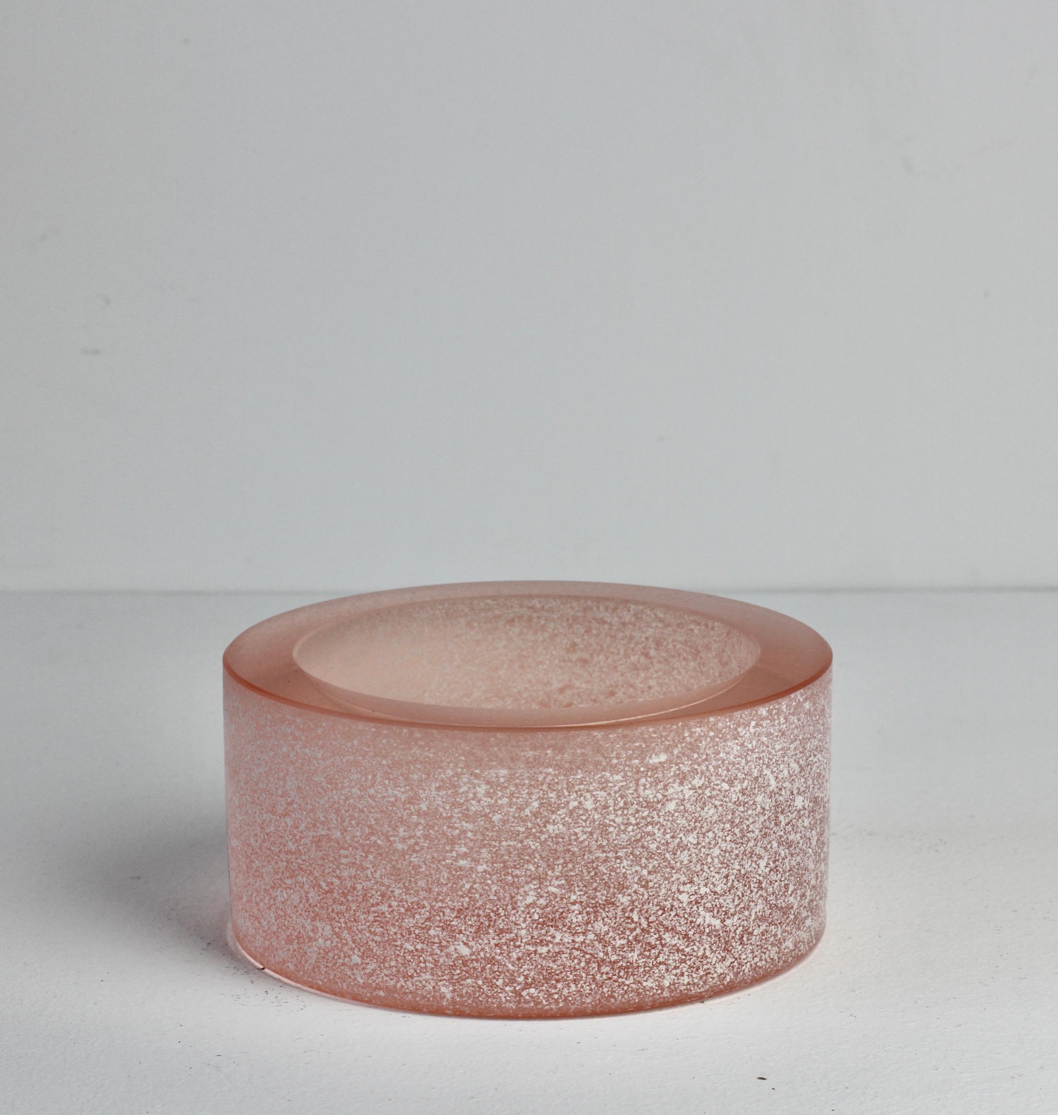 Mid-Century Modern Seguso Vintage Thick Round Pink 'Scavo' Murano Glass Bowl or Ashtray circa 1980s
