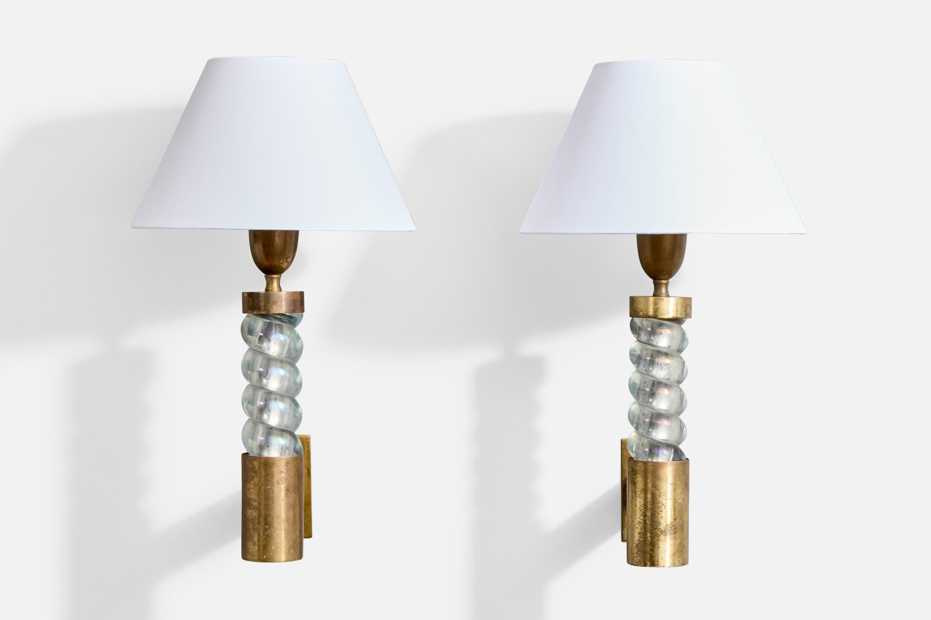 Seguso, Wall Lights, Brass, Glass, Fabric, Italy, 1950s Moderno de mediados de siglo en venta