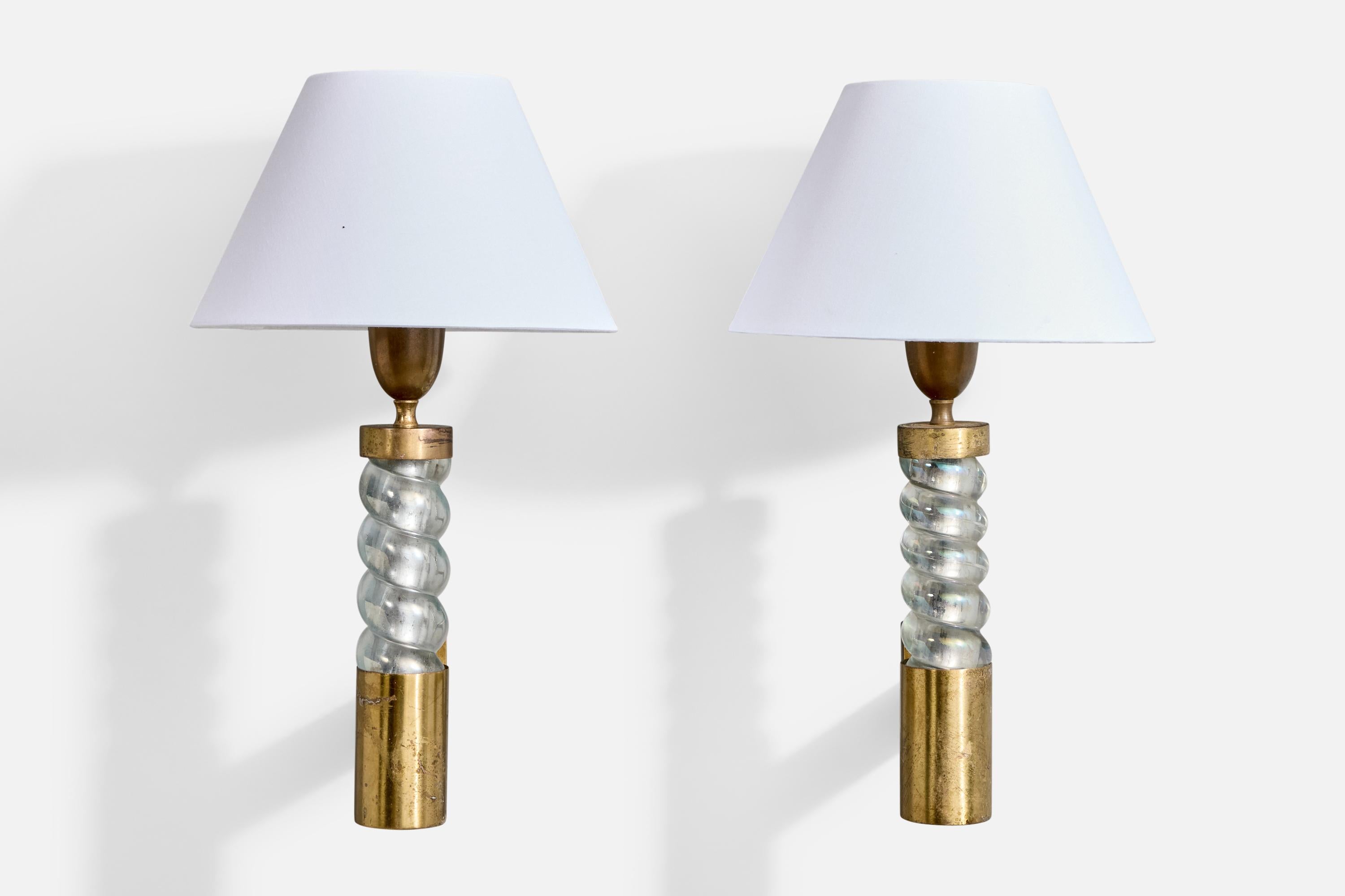 Seguso, Wall Lights, Brass, Glass, Fabric, Italy, 1950s Moderno de mediados de siglo en venta