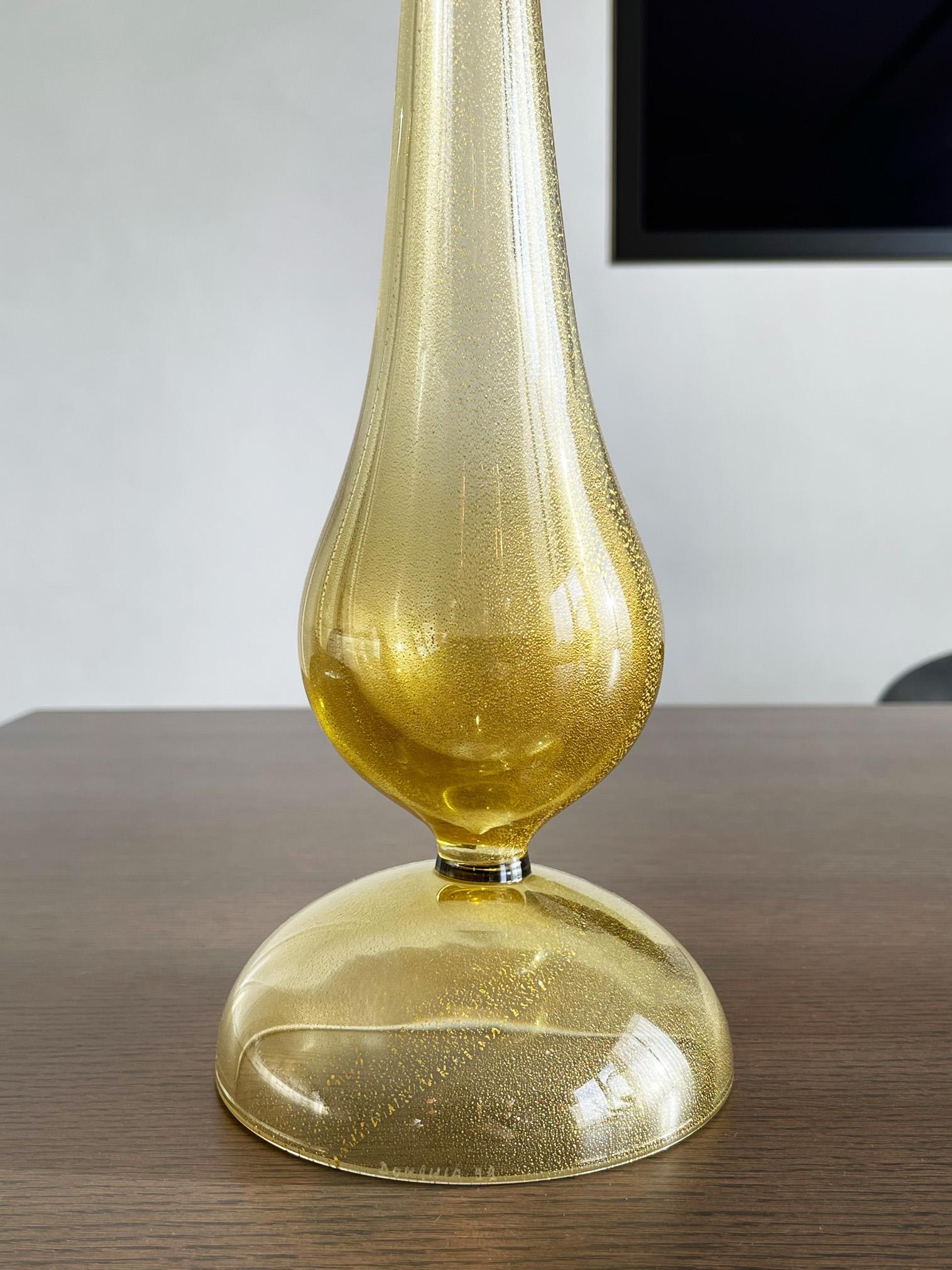 Seguso for Donghia - Modern Gold Murano Glass Vase, Handblown, Signed In Good Condition In Glasgow, GB