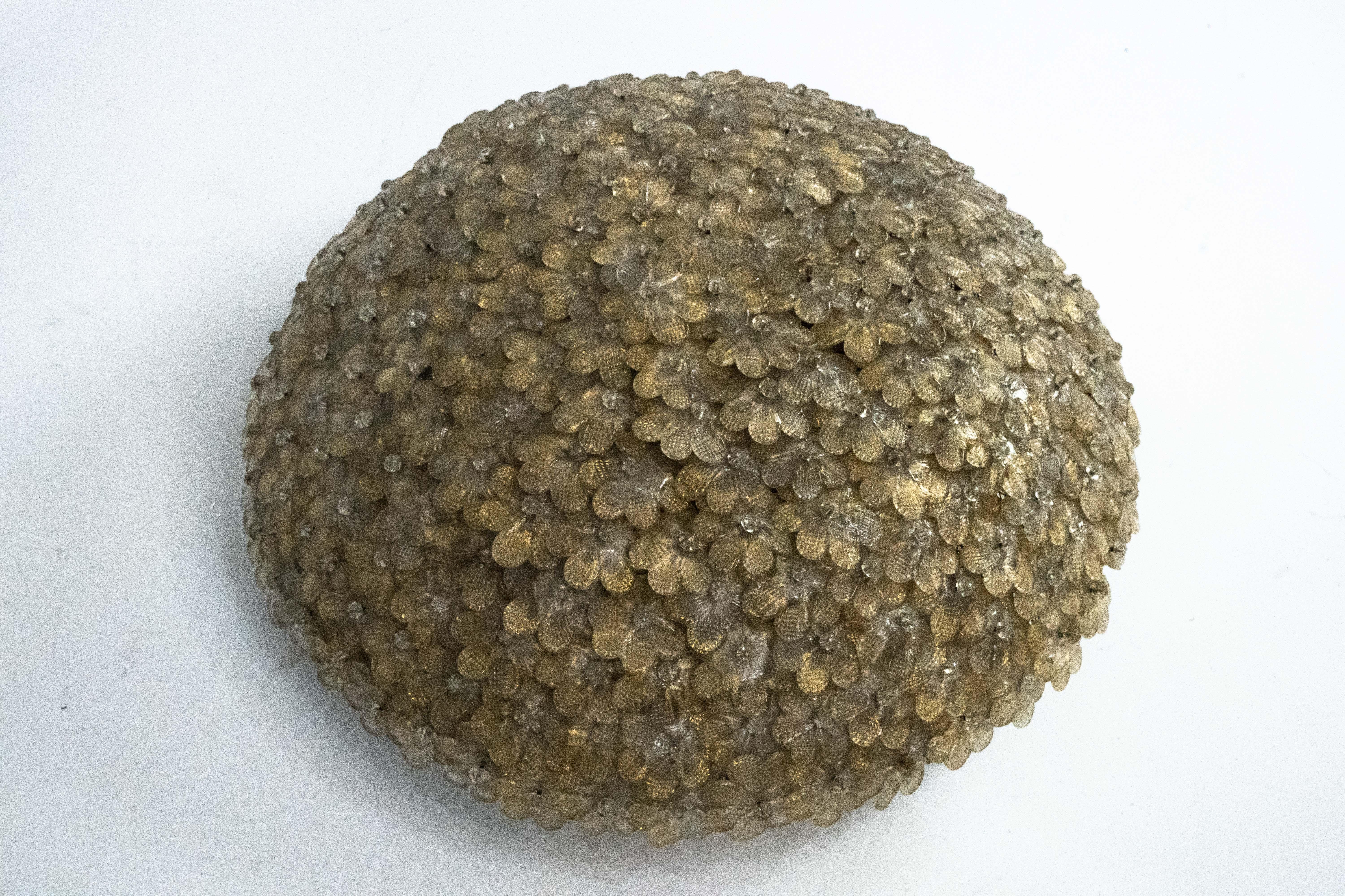 Seguso, Lámpara de techo XLarge de flores de cristal de Murano dorado de mediados de siglo. Italia años 40 Cristal de Murano en venta