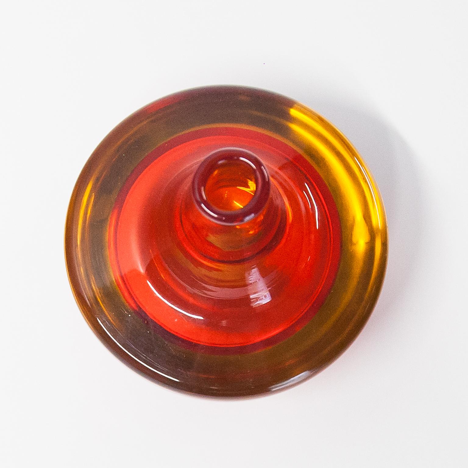 Italiano Vaso a bottiglia giallo rosso Seguso in vendita