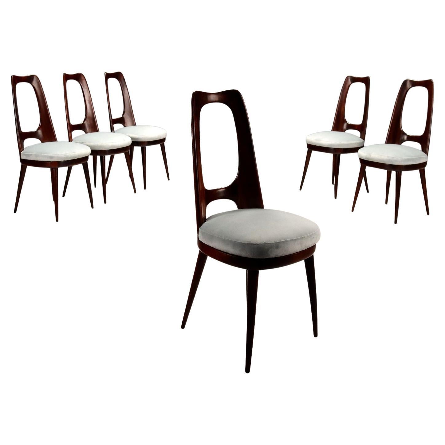 Six chaises des années 1950 en acajou teinté