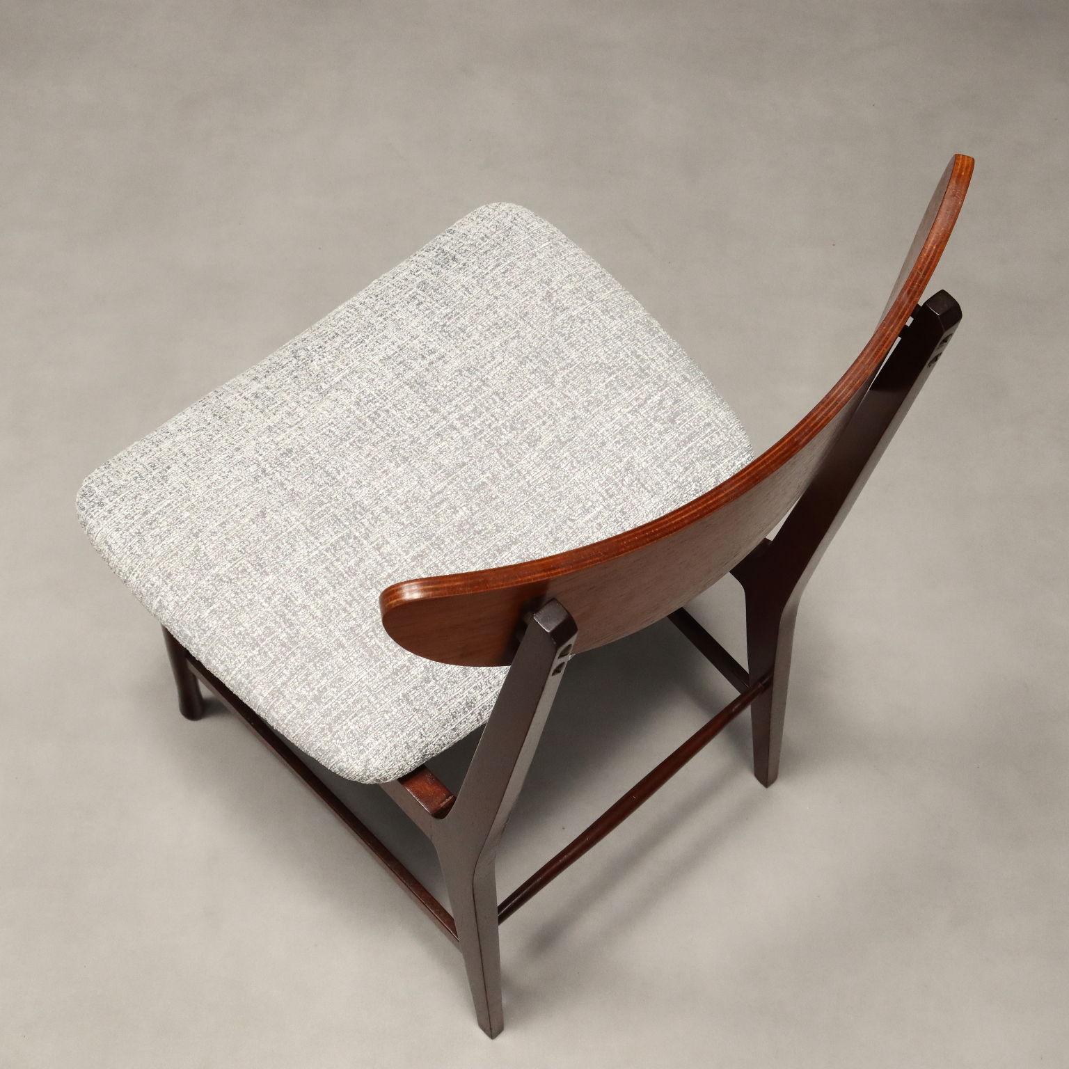 Mid-20th Century Six 60s Chairs For Sale