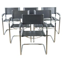 Six chaises tubulaires Bauhaus modèle 3-95 des années 1970