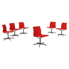 Sei sedie Girevoli Charles & Ray Eames rosse produzione ICF anni 70-80