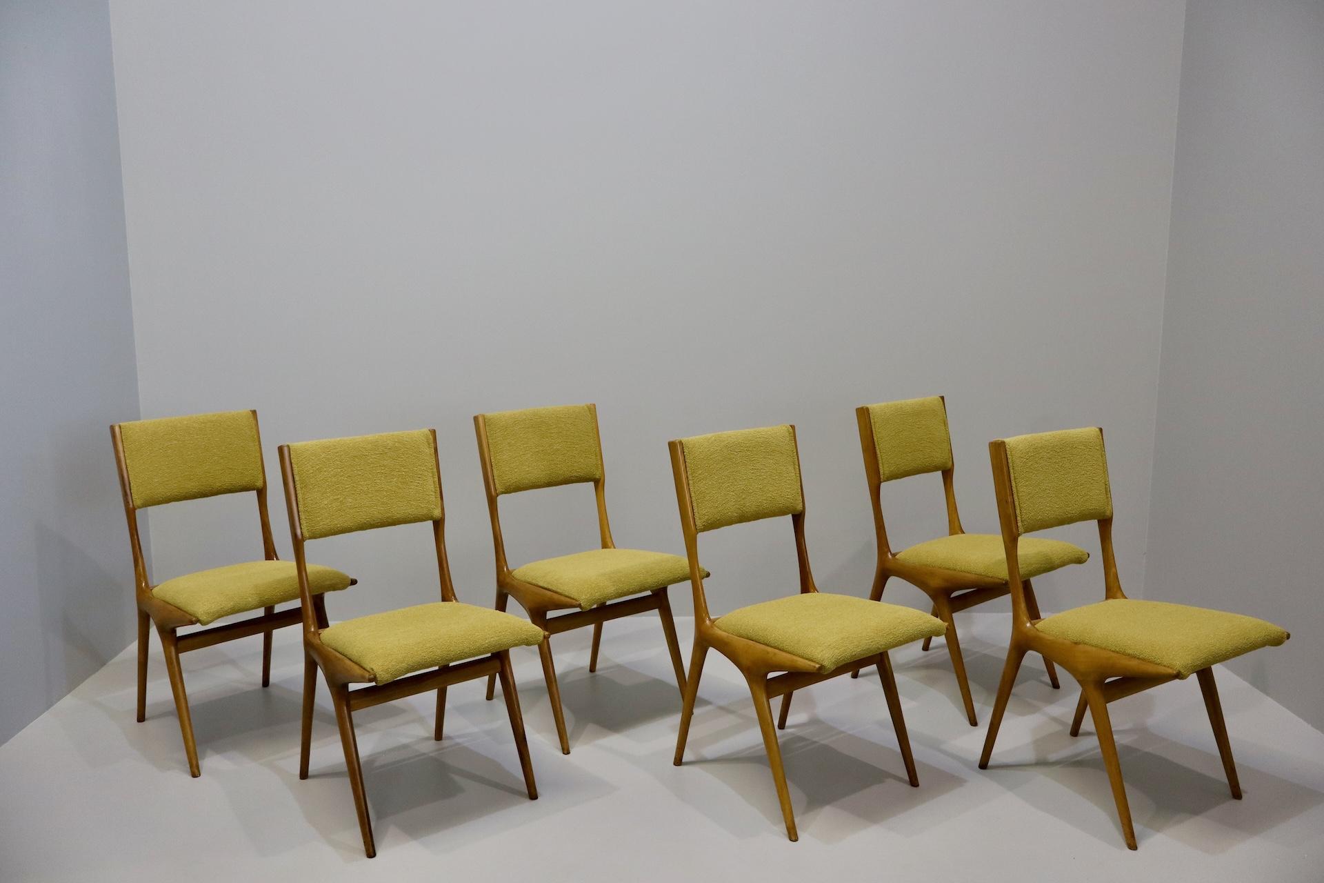 Sechs Stühle  modell '634', entworfen von Carlo de Carli und hergestellt von Casssina 1954 (Italian) im Angebot