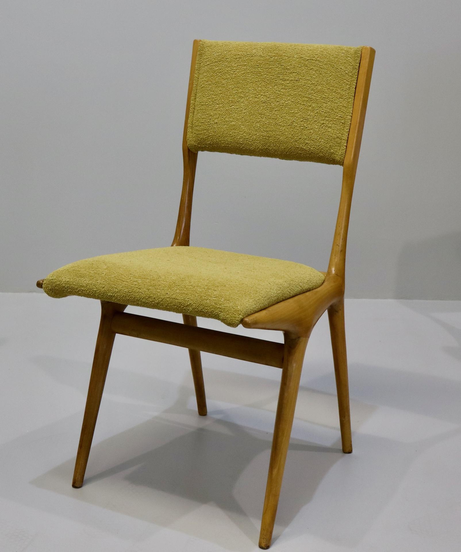 Sechs Stühle  modell '634', entworfen von Carlo de Carli und hergestellt von Casssina 1954 im Angebot 1