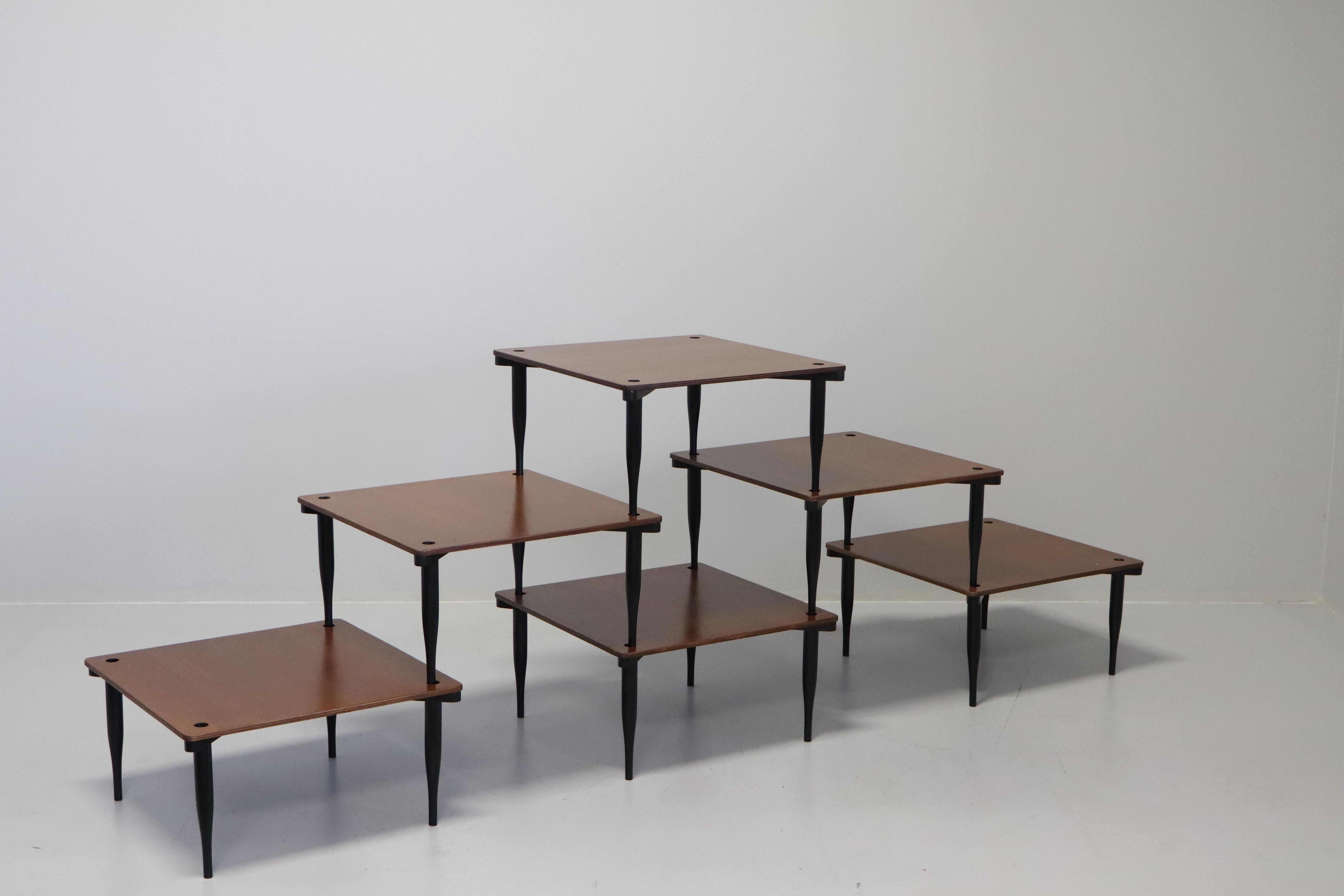 Six stackable 'T8' small tables by Vico Magistretti for Azucena, Italy, 1954 In Excellent Condition For Sale In Rovereta, SM