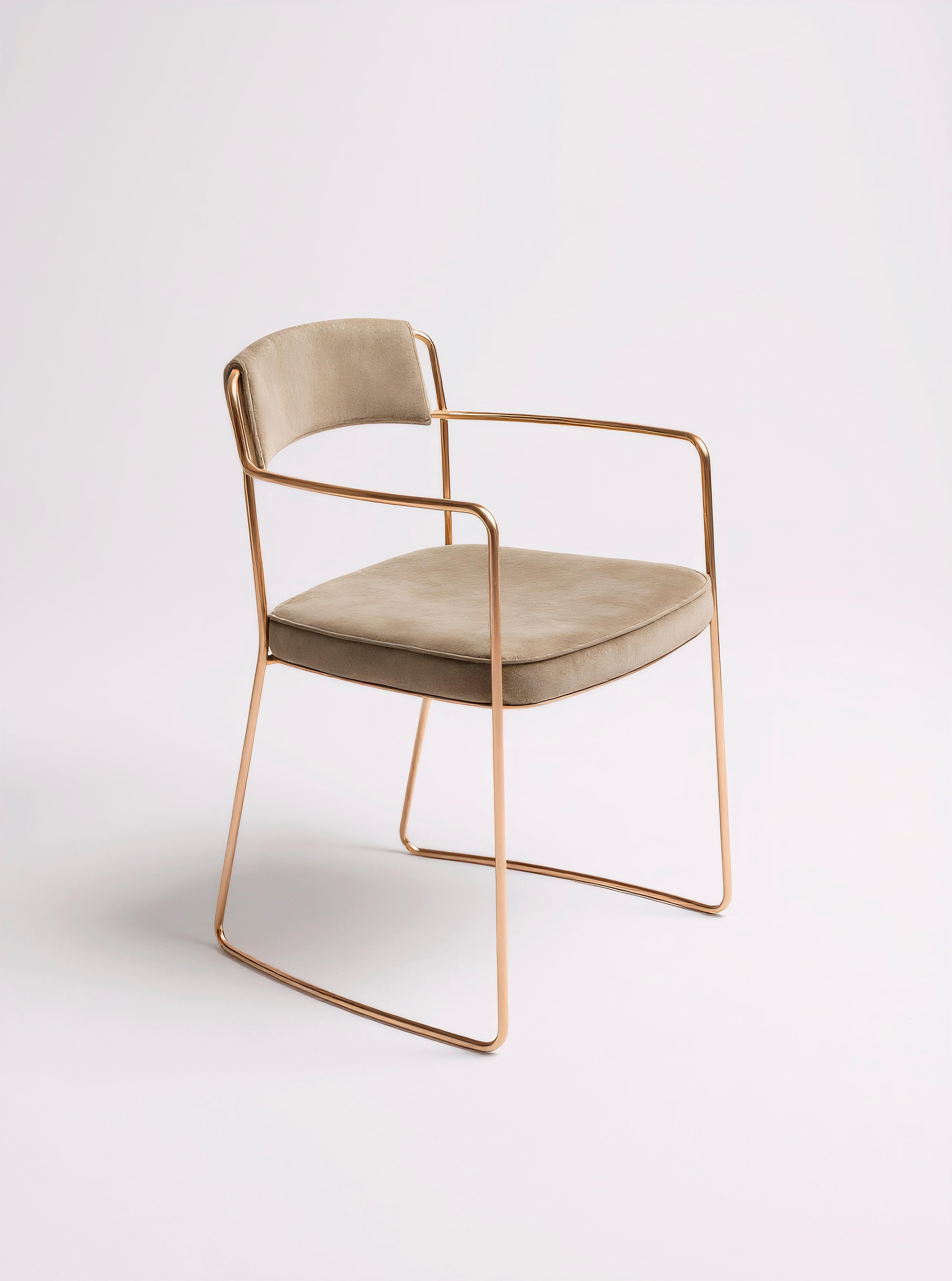 Moderne Greene & Greene Gold Armchair Made in Italy by enricogirotti edizioni en vente