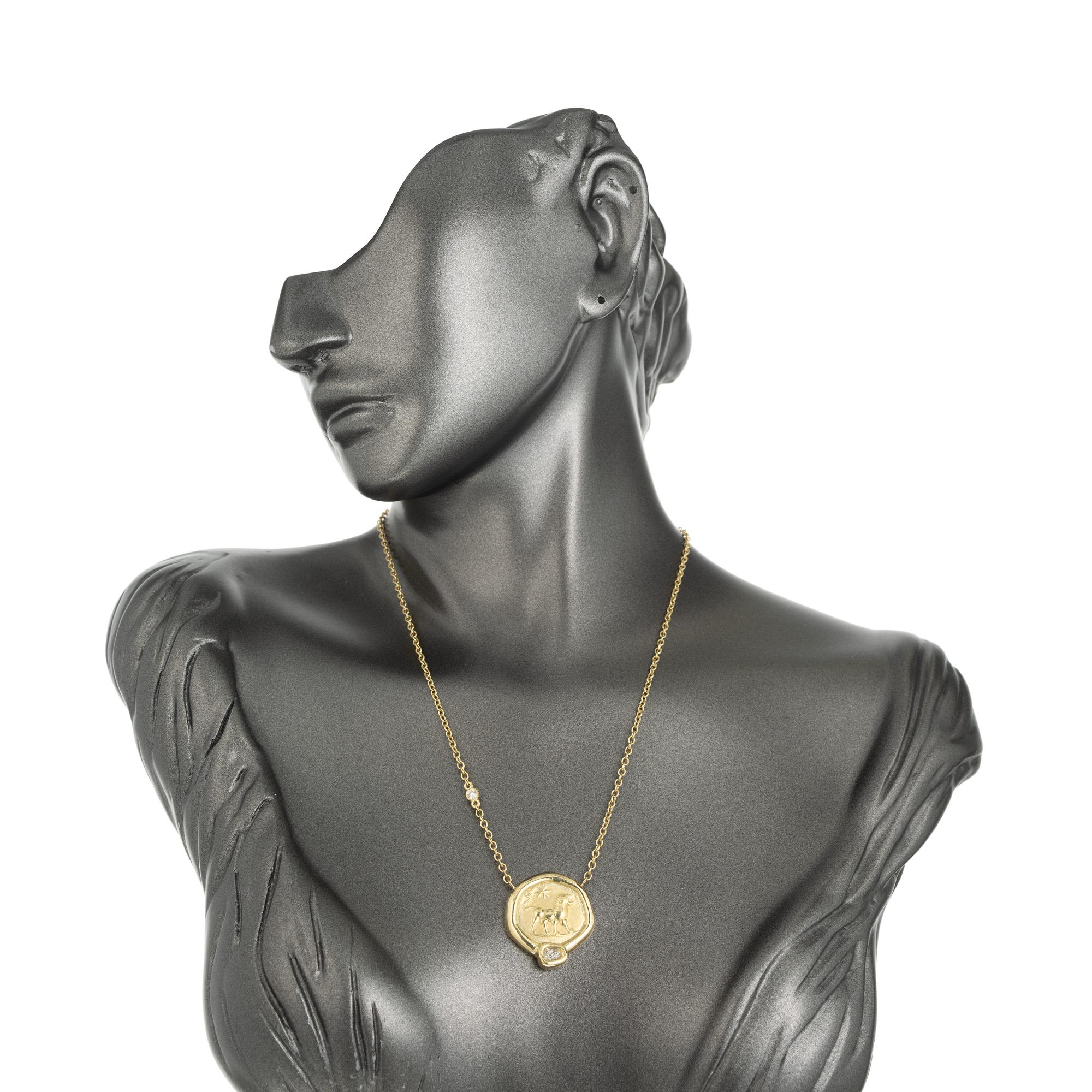 Seidengang .15 Carat Diamond Leo Yellow Gold Pendant Necklace For Sale 2