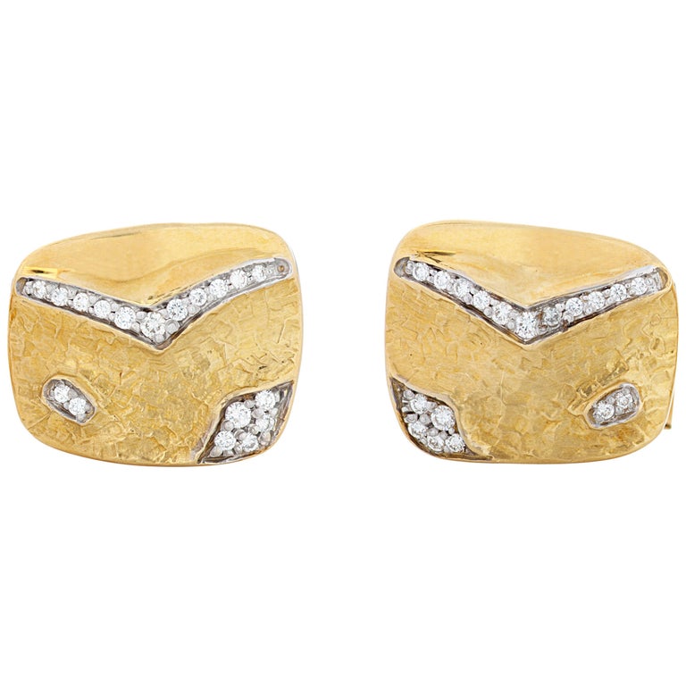 SeidenGang 18 Karat Yellow Gold Cufflinks with 0.36 Carat of Diamonds For Sale