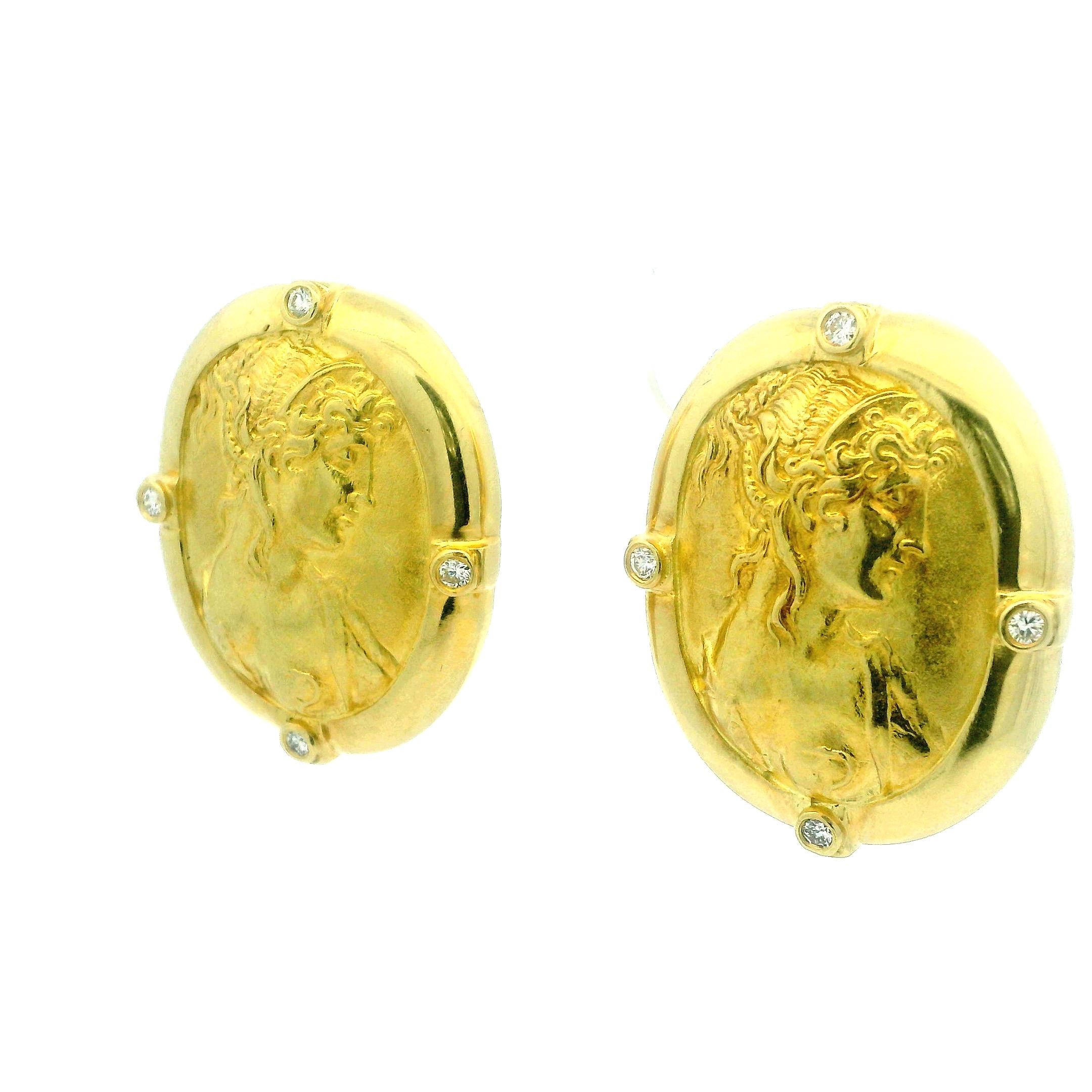 SeidenGang Orecchini a Medaglione Athena Roman Revival 18K con Diamanti in vendita 6