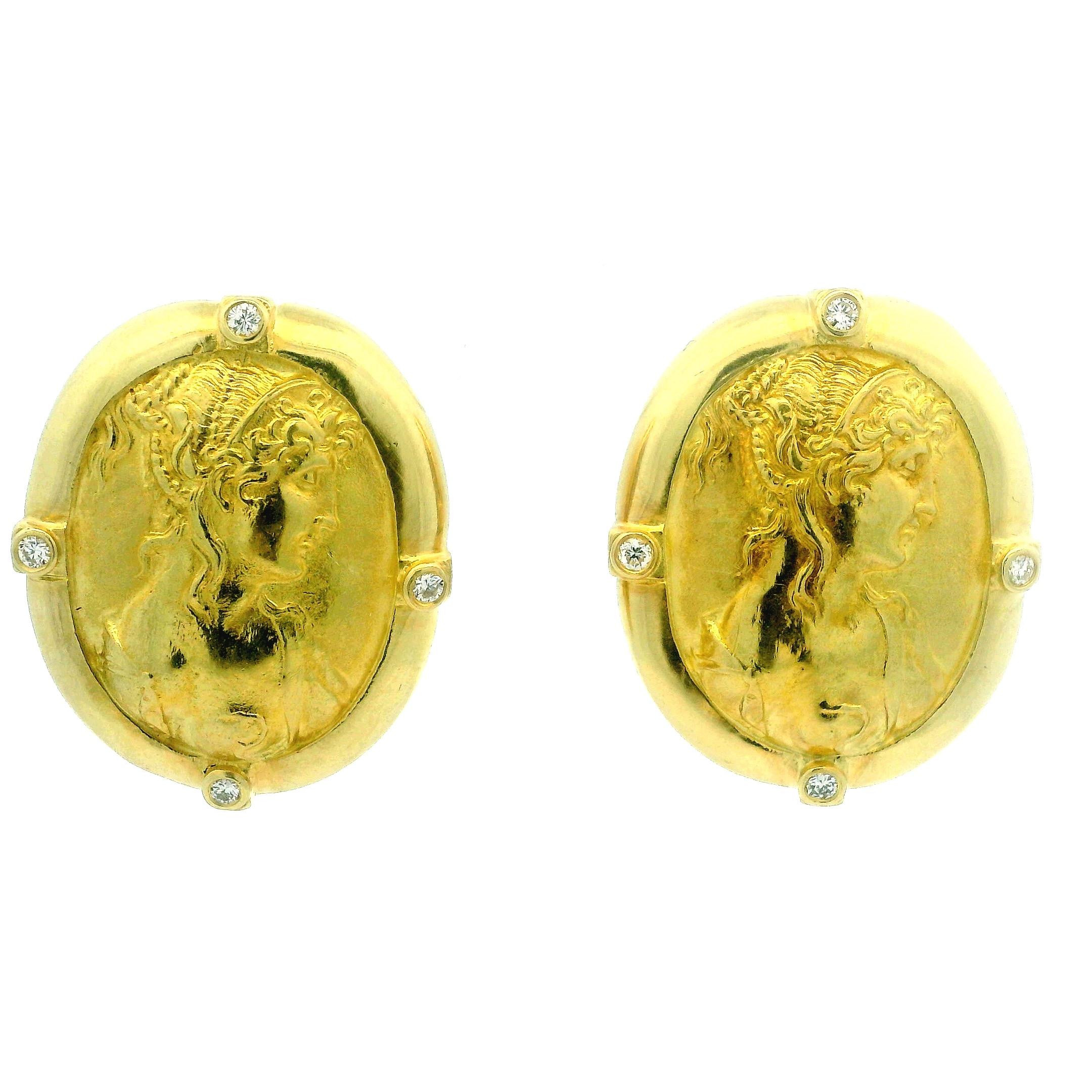 SeidenGang Orecchini a Medaglione Athena Roman Revival 18K con Diamanti in vendita 7