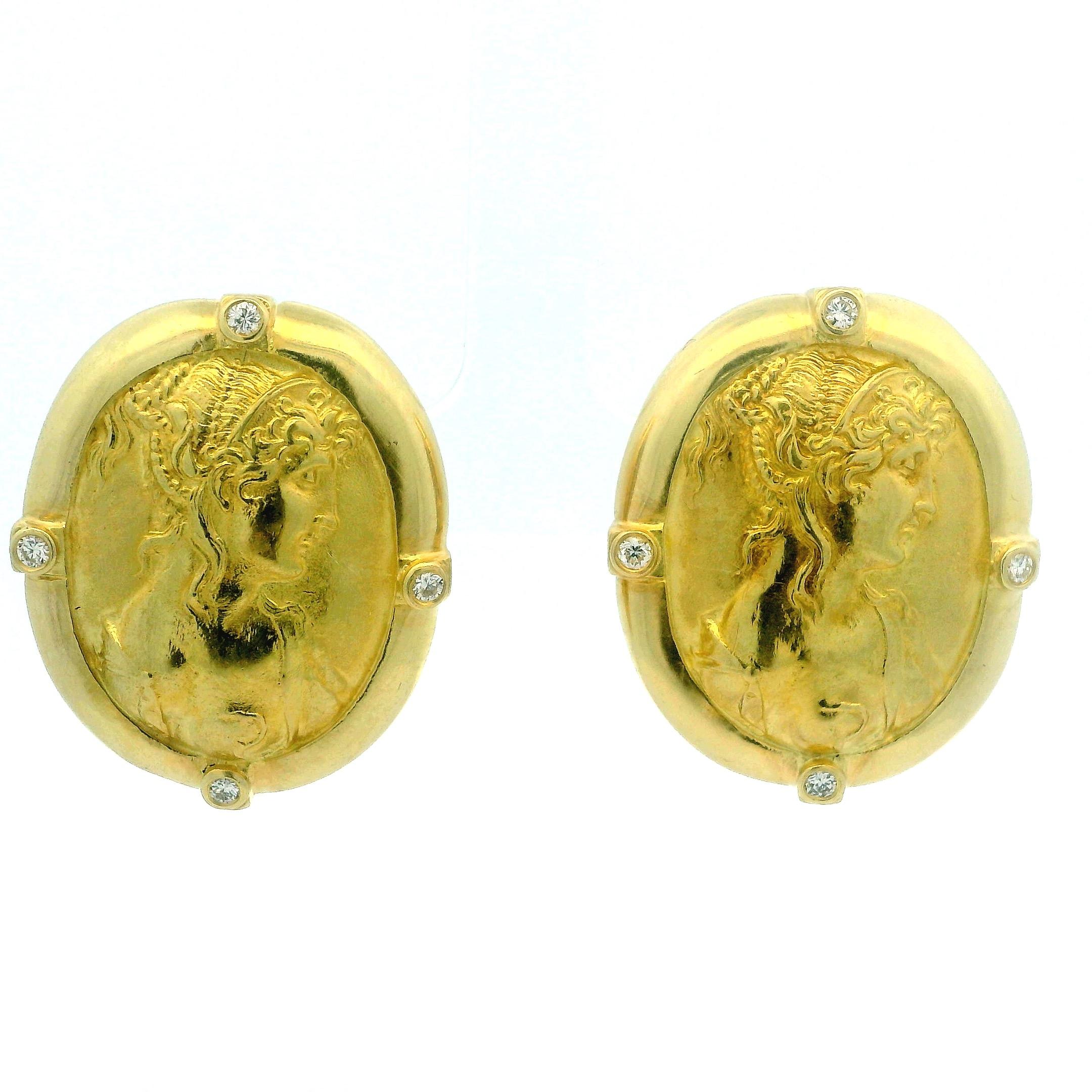 SeidenGang Orecchini a Medaglione Athena Roman Revival 18K con Diamanti in vendita 8