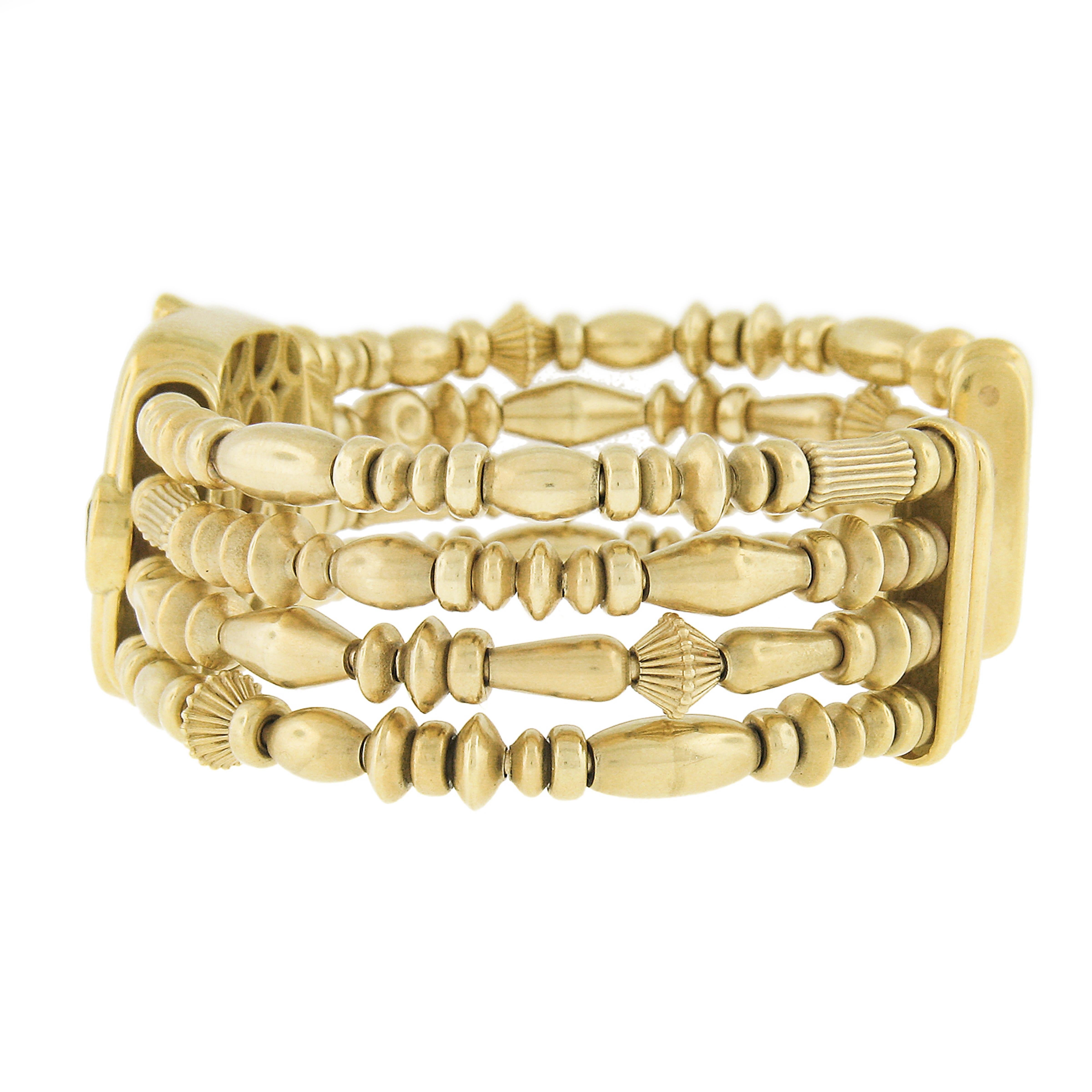 Seidengang Bracelet manchette ouverte en or 18 carats avec diamants et tourmaline entaillés Pour femmes en vente