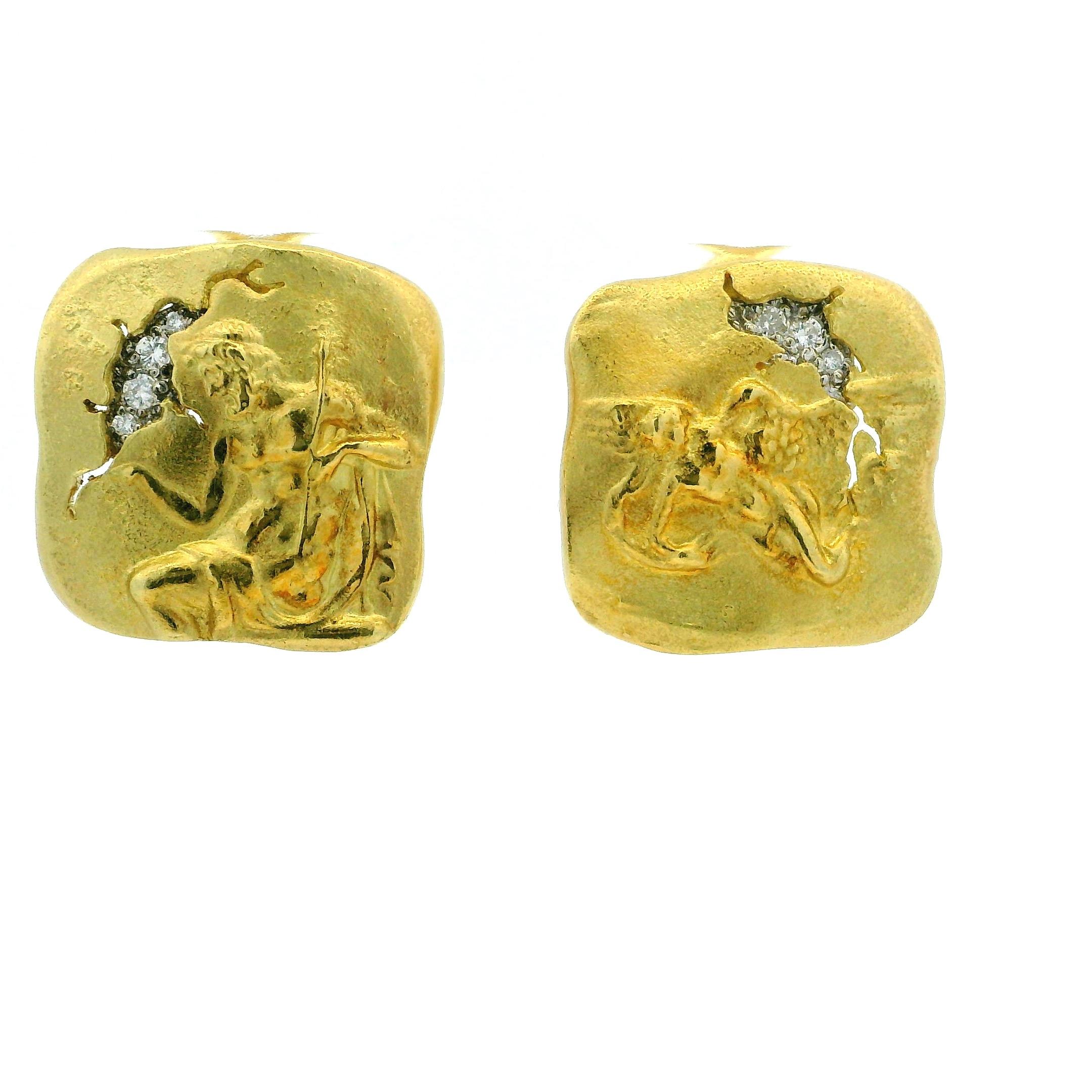 Seidengang 18K Gold Mythological Earrings with Diamonds For Sale 8