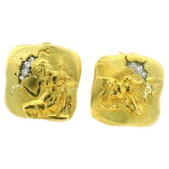 Seidengang 18K Gold Mythological Earrings with Diamonds