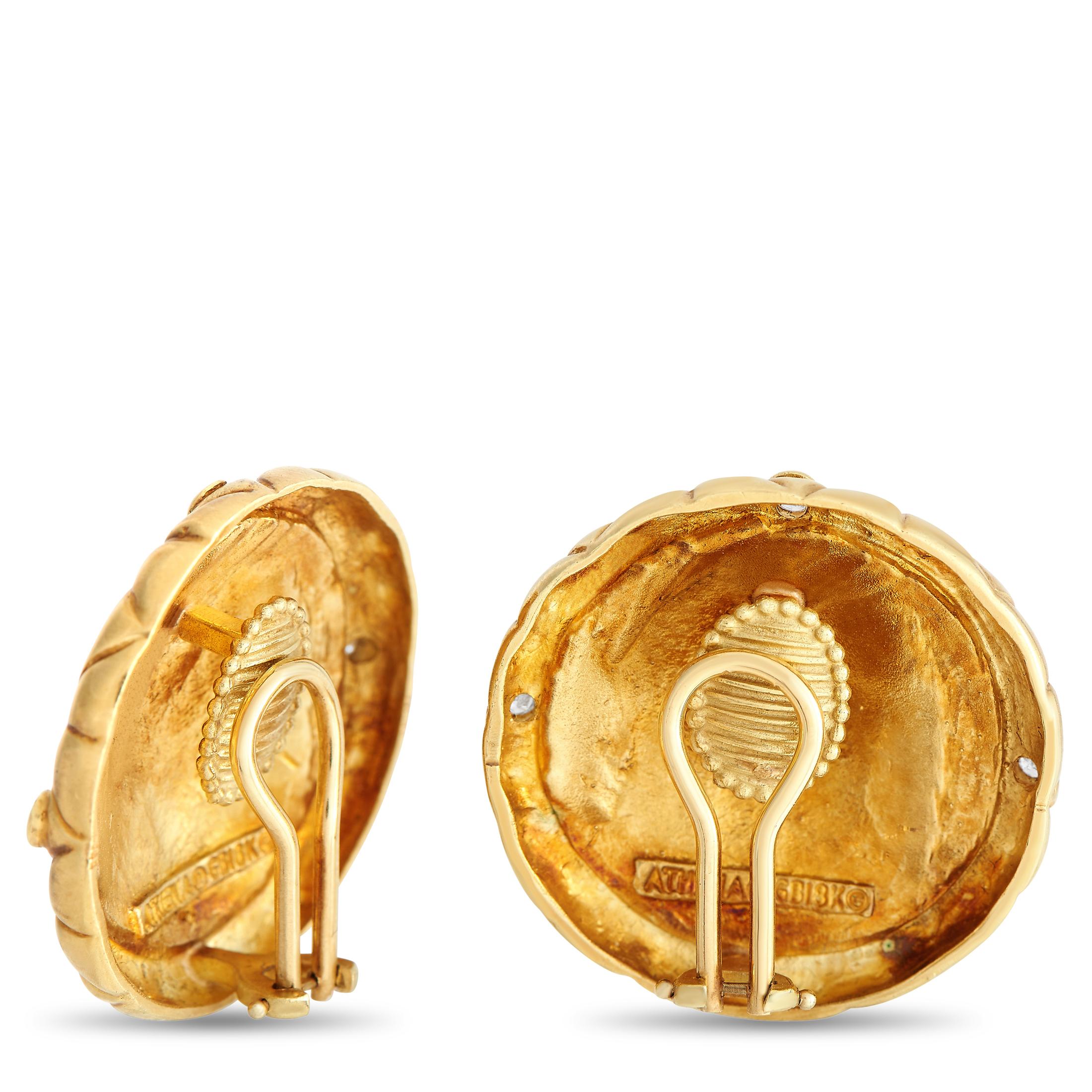 Renew your love for vintage dressing with this pair of antique-inspired SeidenGang coin clip-on earrings. Fashioned from 18K yellow gold are 1.25-inch clip-on earrings with a bas-relief detail depicting the Greek god Hermes. Four round diamonds
