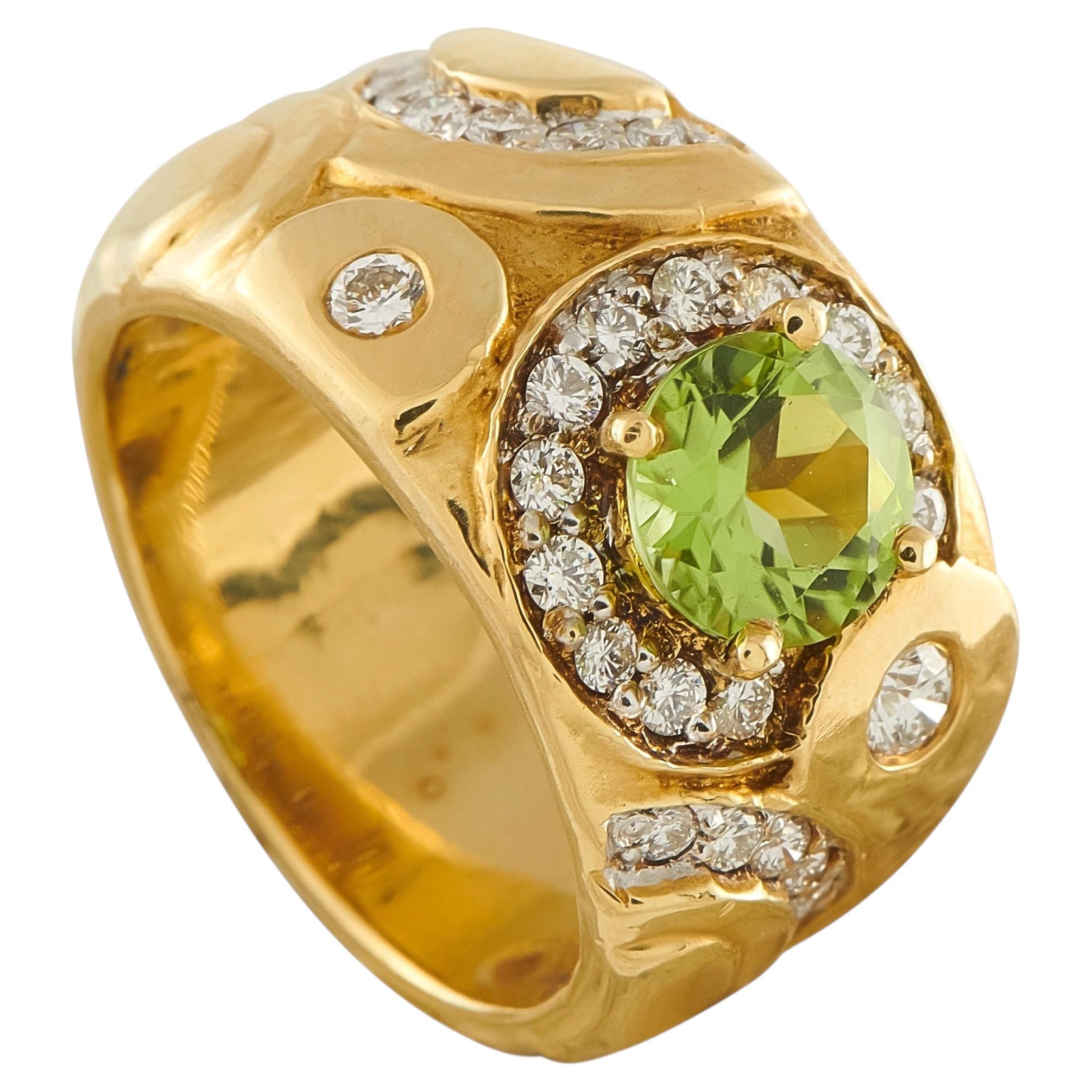 Anello SeidenGang in oro giallo 18 carati con diamante da 0,60 carati e peridoto SG05-062526