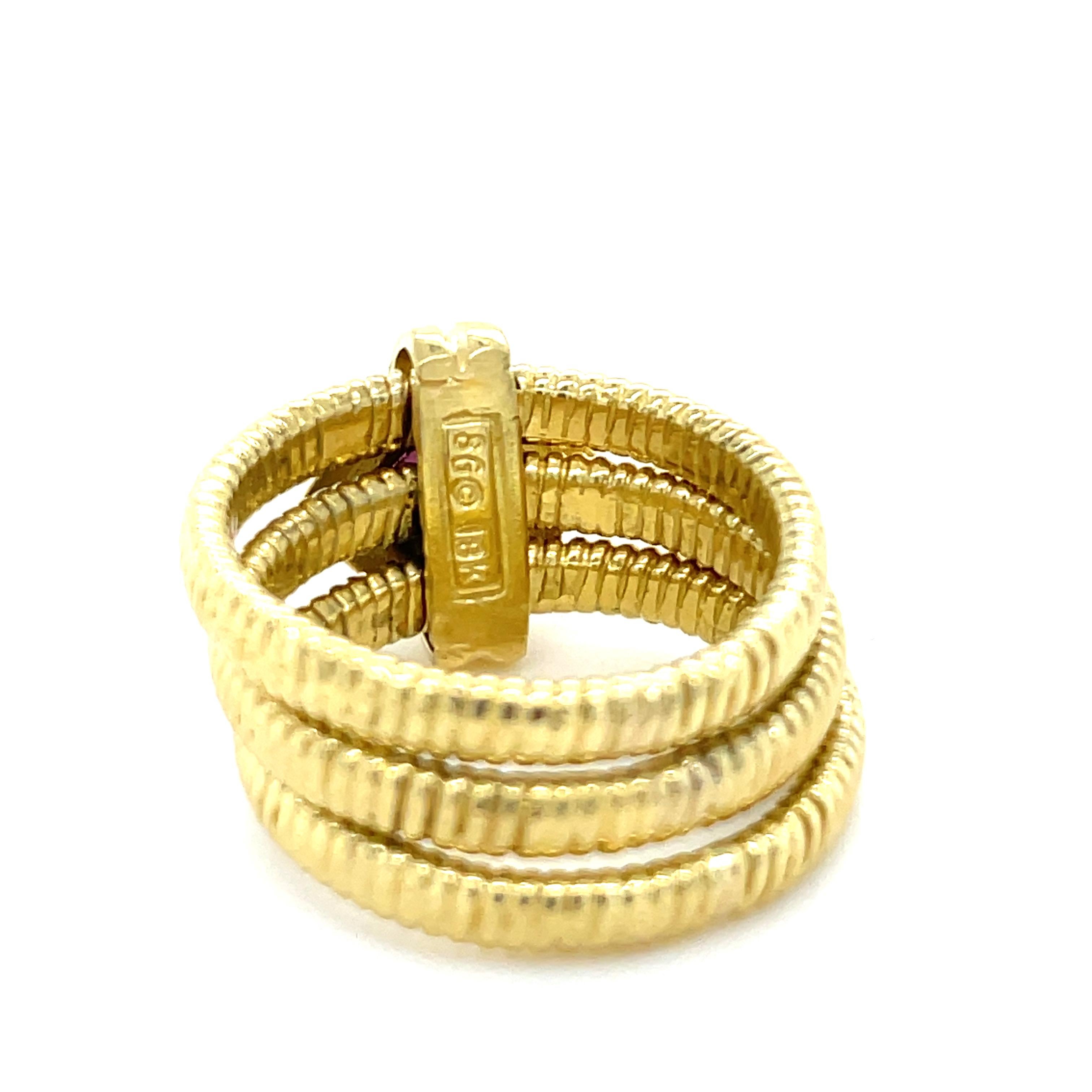 Women's or Men's SeidenGang, 18K Yellow Gold and Garnet Triple Coil Ring For Sale