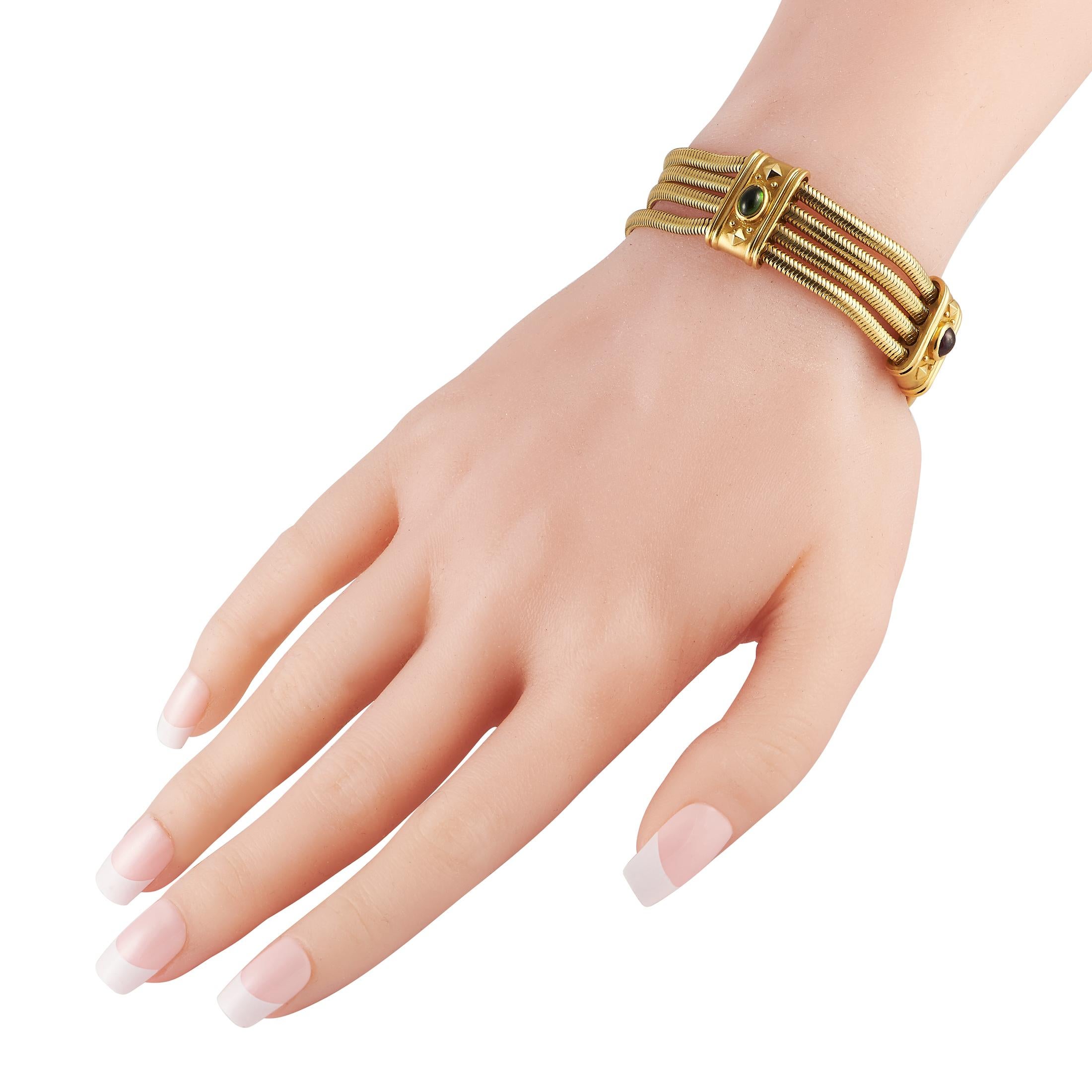 Seidengang 18k Gelbgold Turmalin Vierreihige Schlangenkette Armband (Gemischter Schliff) im Angebot