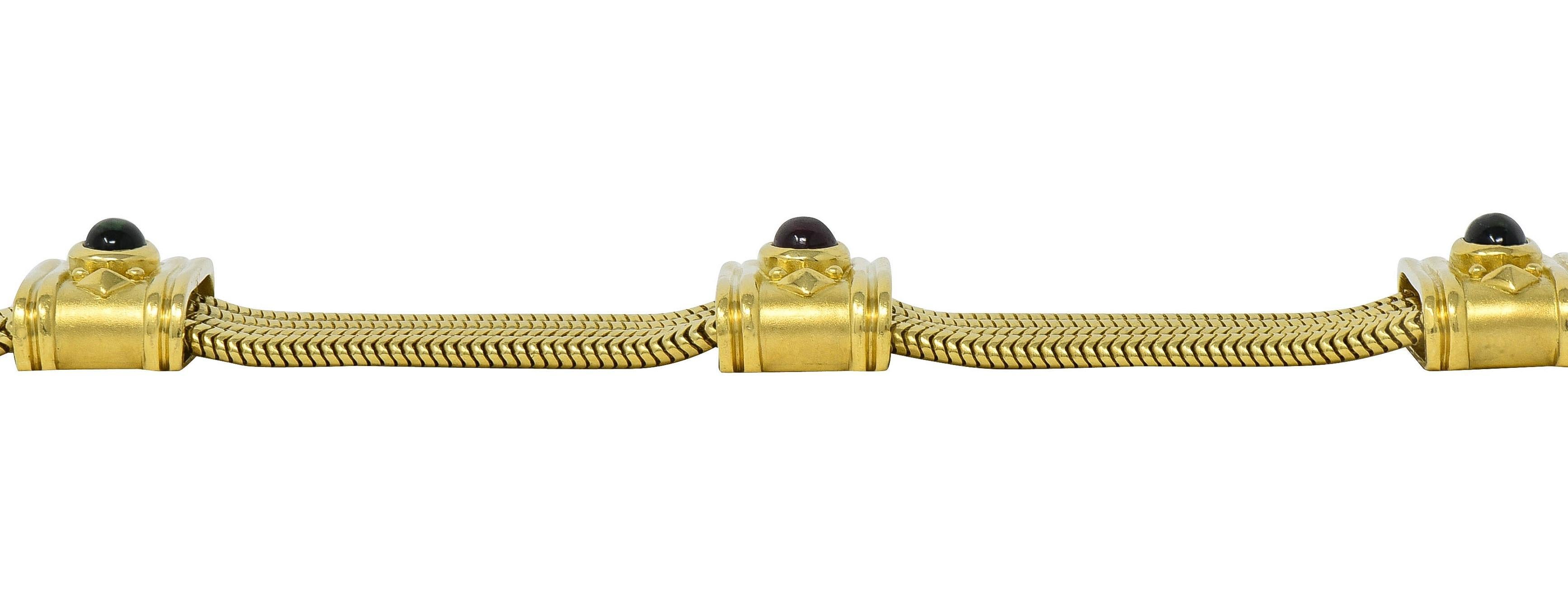 SeidenGang 1990er Turmalin 18 Karat Gelbgold Mehrreihiges Vintage-Armband im Angebot 3