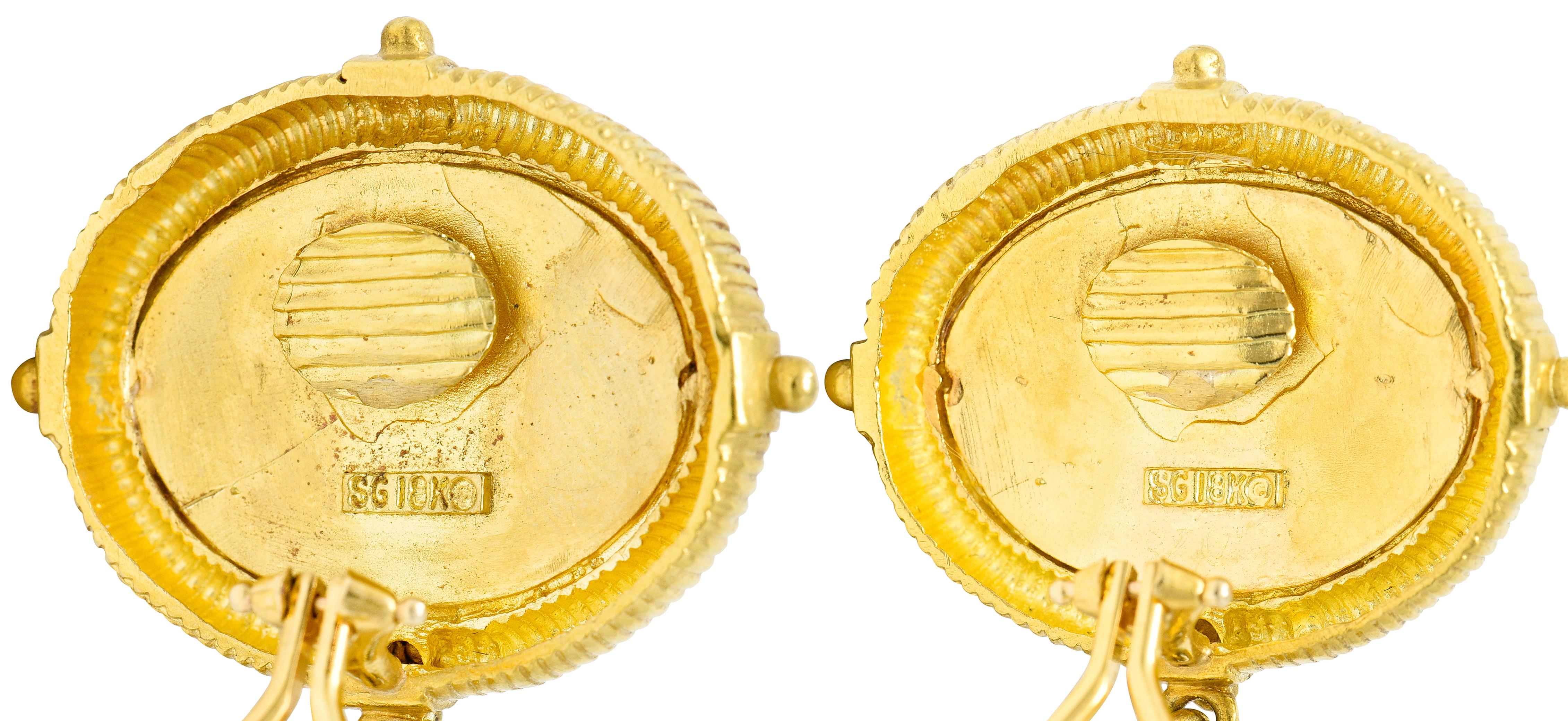 Contemporary SeidenGang Amethyst Diopside 18 Karat Gold Pegasus Classic Ear-Clip Earrings